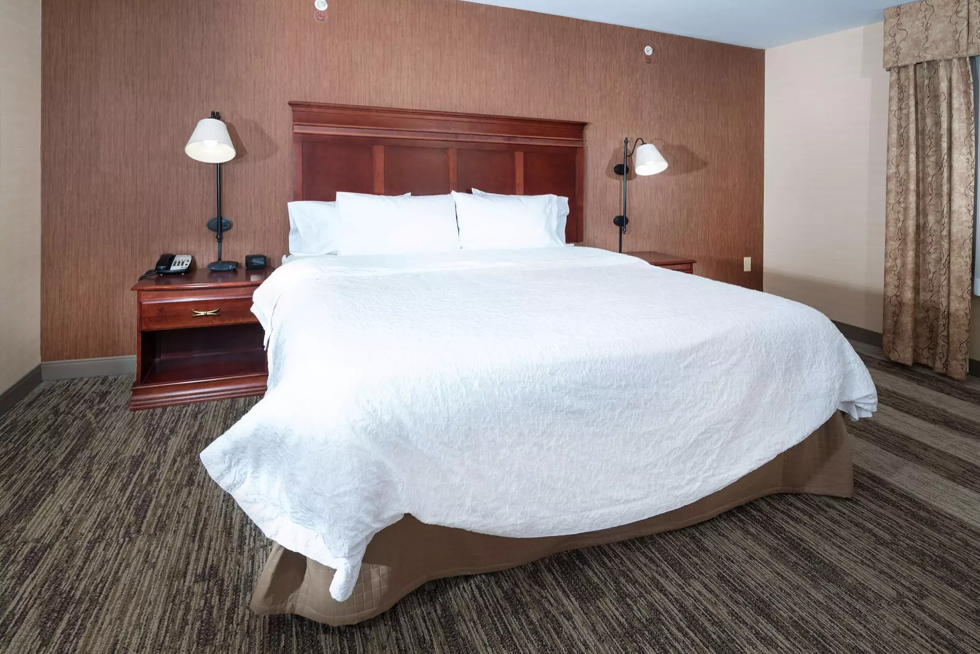 Hampton Inn & Suites Greensburg - Primary Image