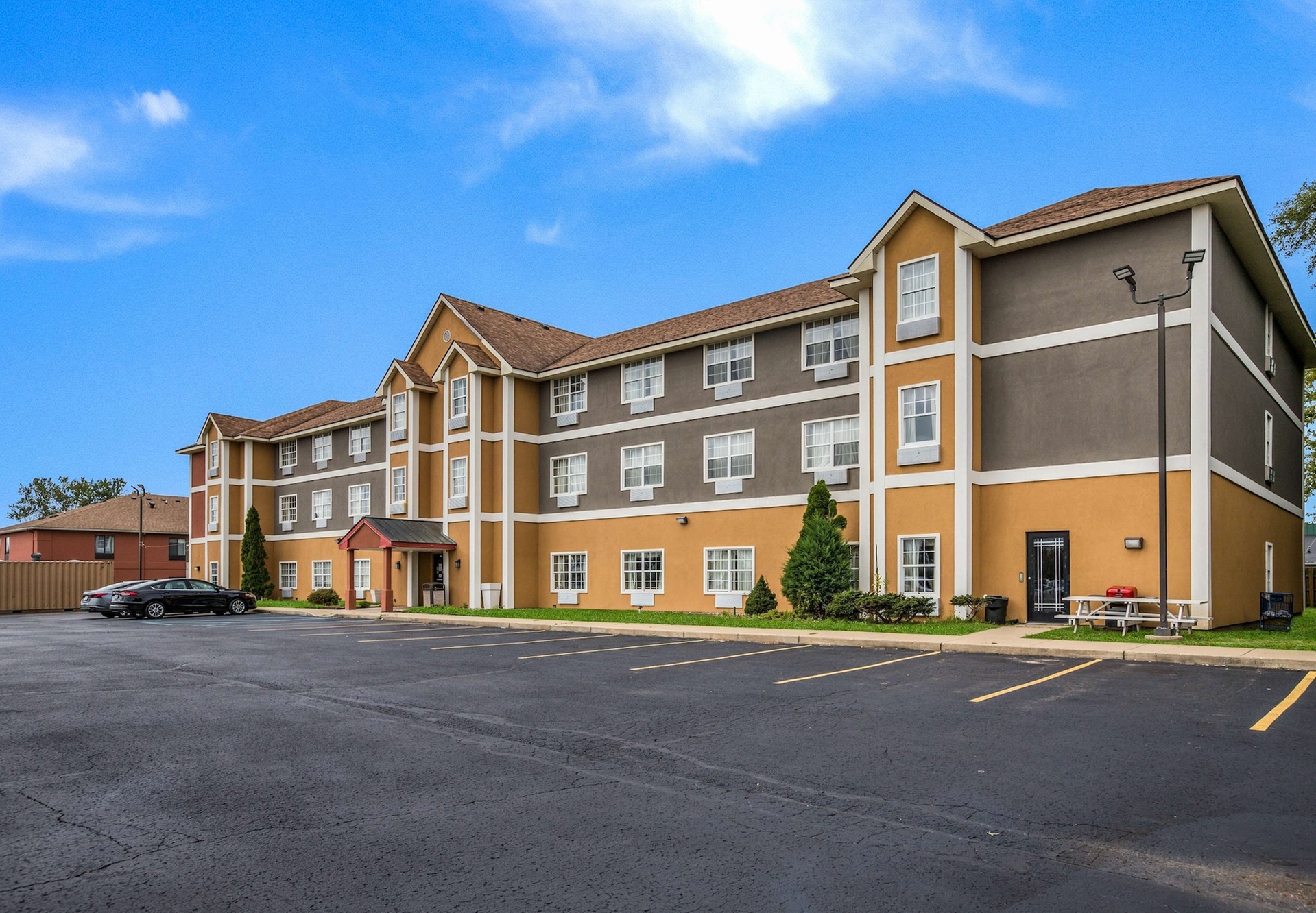 Americas Best Value Inn & Suites Three Rivers