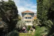 Hotel Cezanne - Second Medium