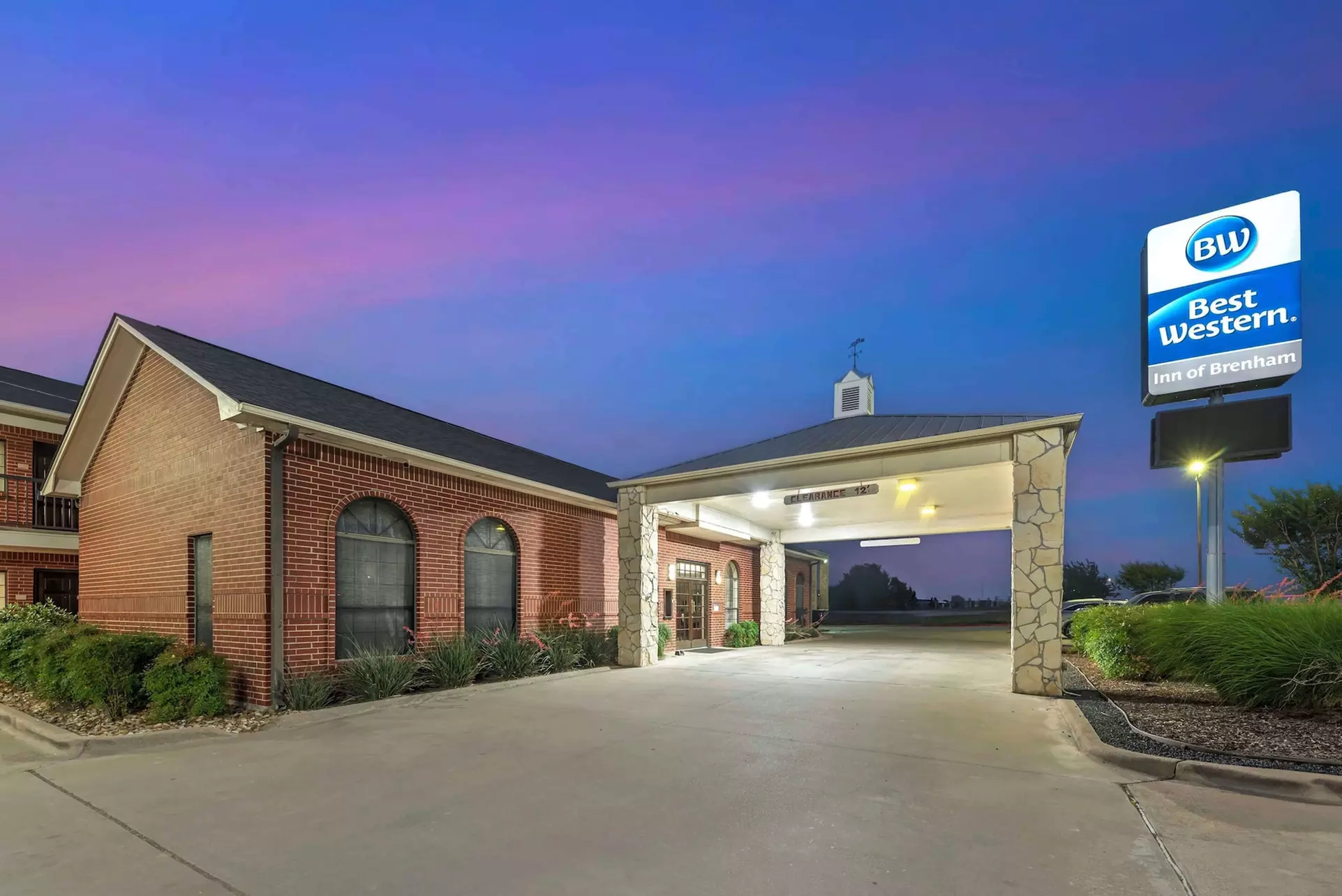 Best Western Inn of Brenham - Primary Image