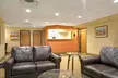 Super 8 by Wyndham Melrose - Second Medium