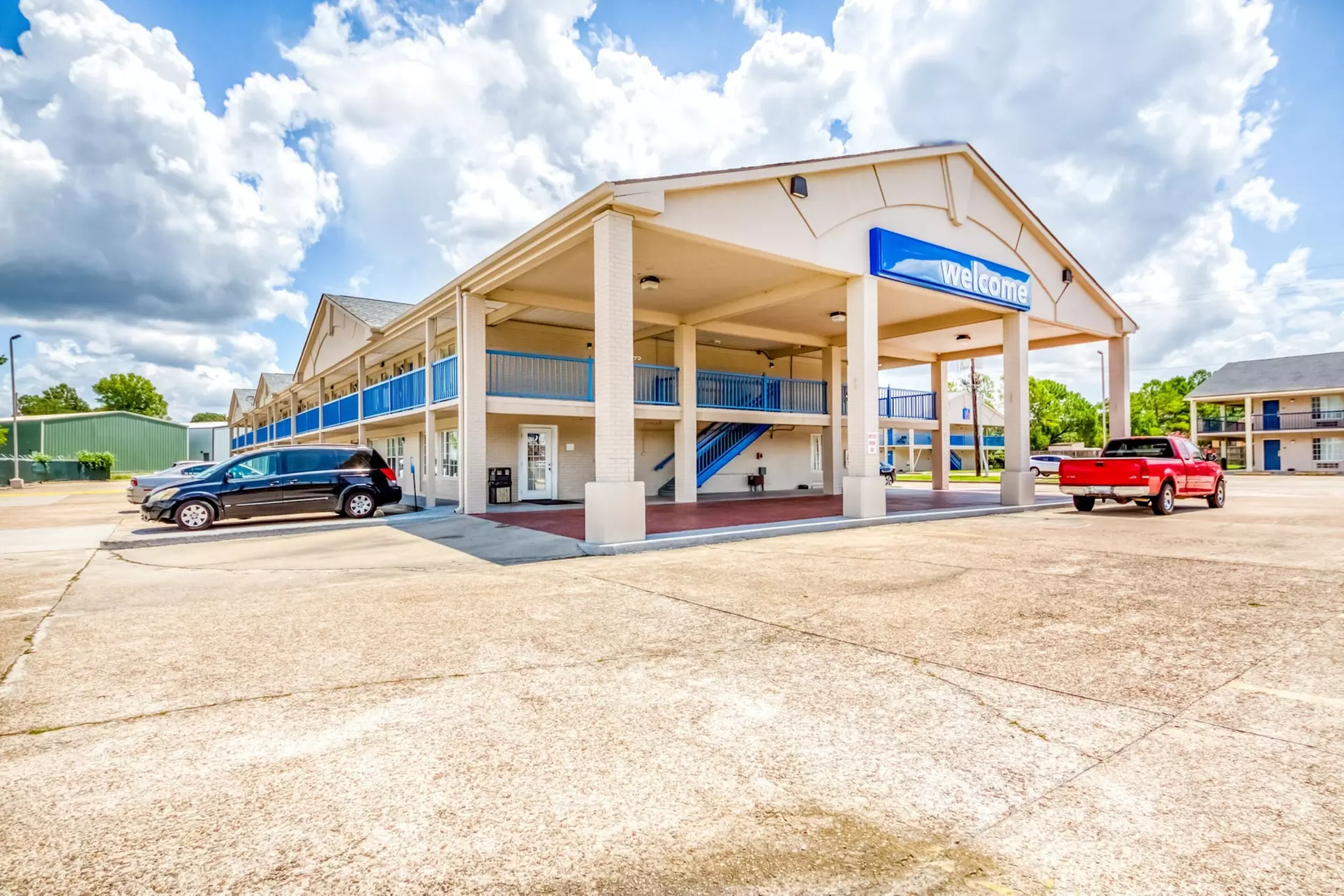 OYO Hotel Baton Rouge East I-12 Louisiana - Primary Image
