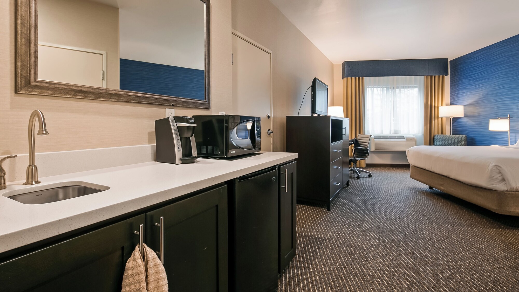 Holiday Inn Express Bellingham by IHG