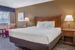 La Quinta Inn & Suites by Wyndham Minneapolis-Minnetonka - Second Medium