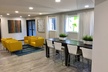 Days Inn & Suites by Wyndham Cincinnati North - Second Medium