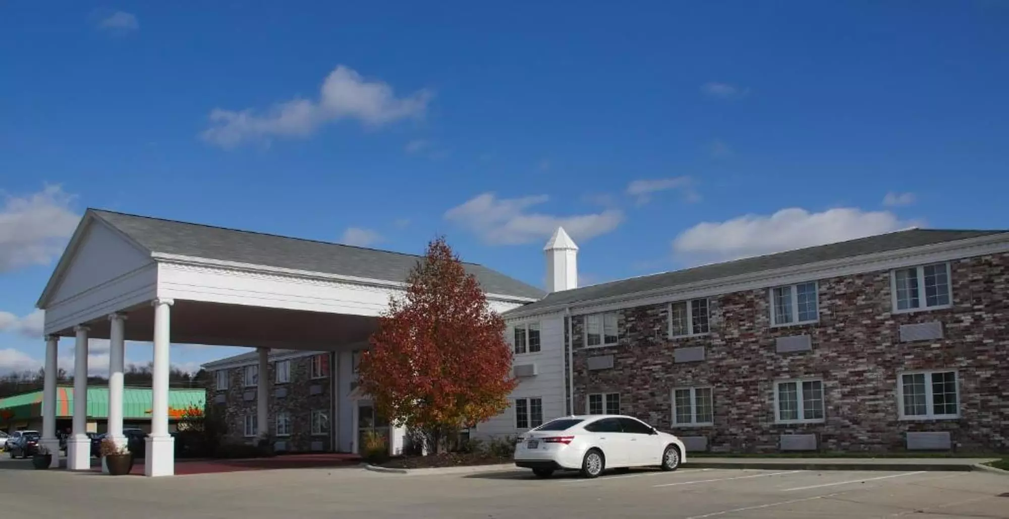 Baymont by Wyndham Bellevue / Omaha - Primary Image