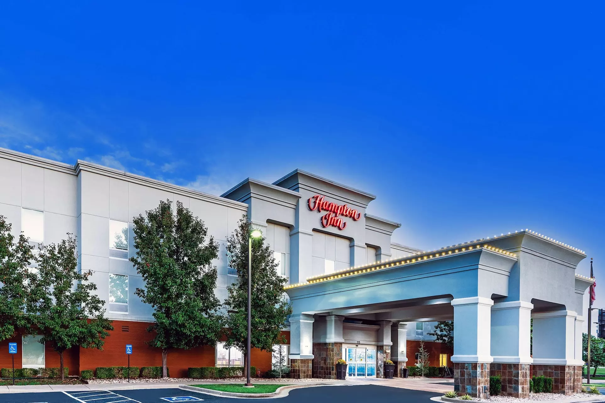 Hampton Inn Miami - Primary Image