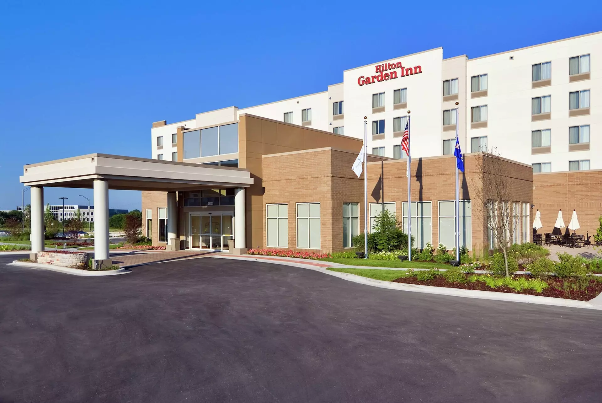 Hilton Garden Inn Lake Forest Mettawa - Primary Image