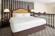 Hotel Des Indes - Second Medium