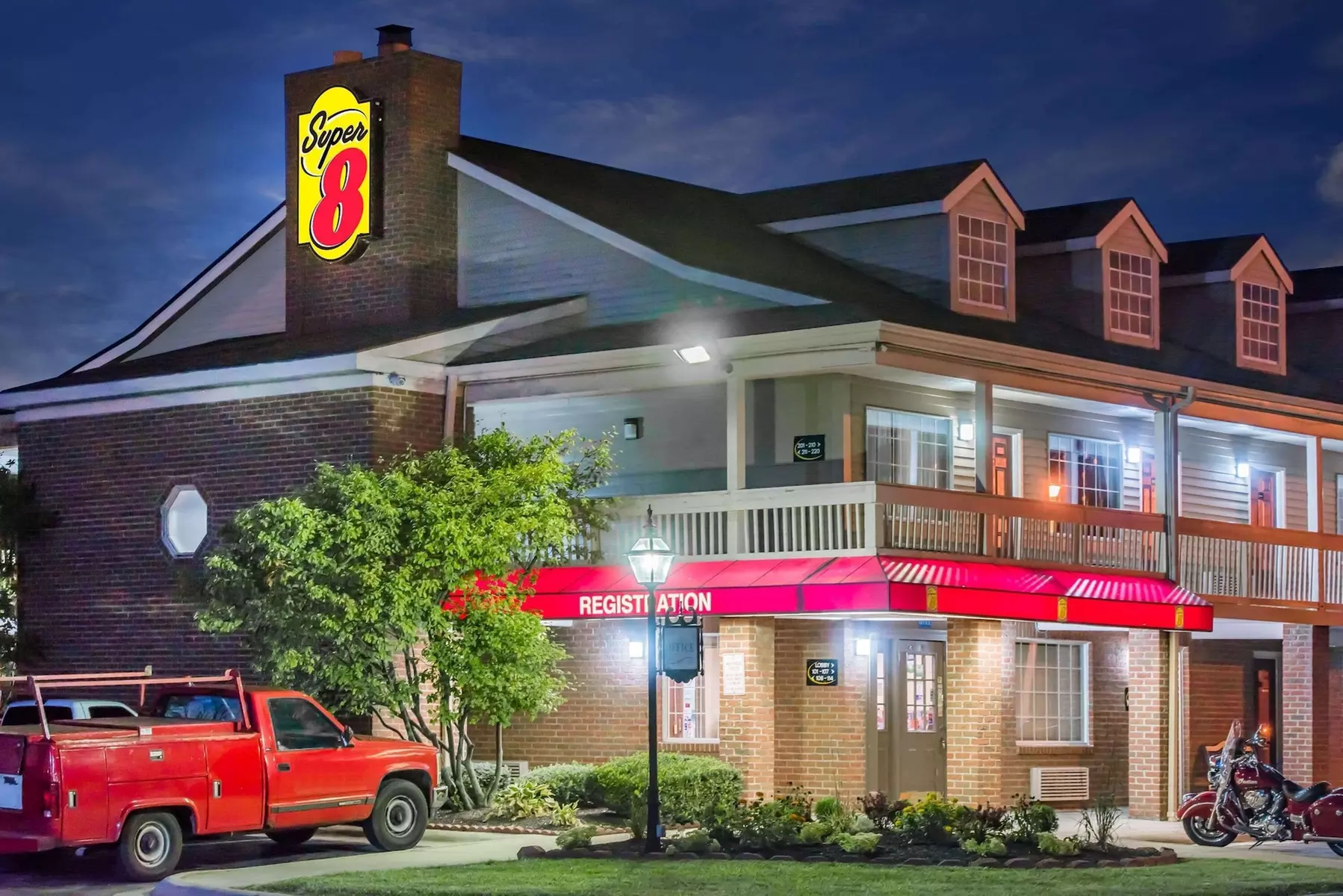 Red Roof Inn & Suites Marysville - Primary Image