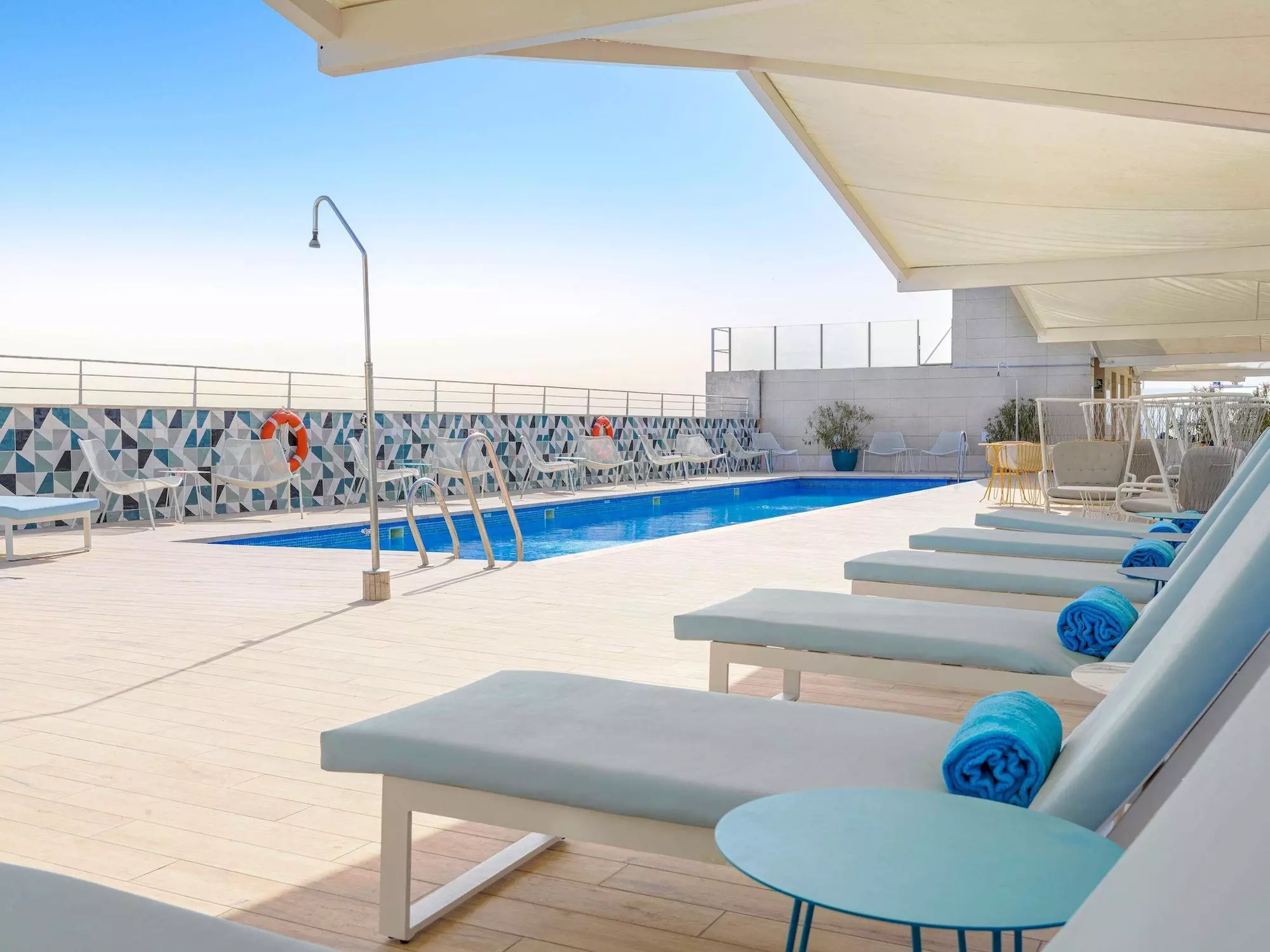 Novotel Sevilla - Primary Image