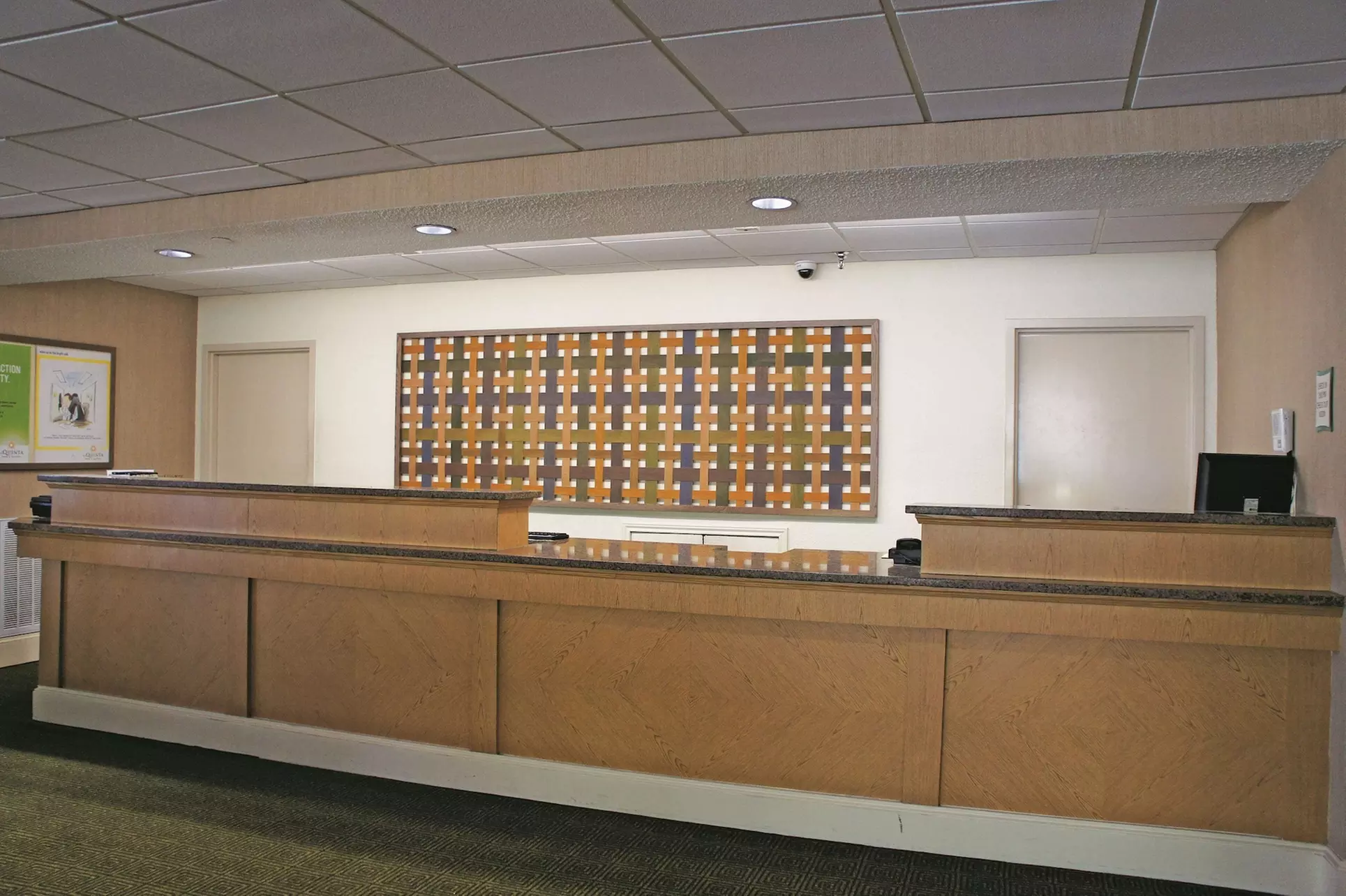 La Quinta Inn & Suites by Wyndham Houston Stafford Sugarland - Primary Image