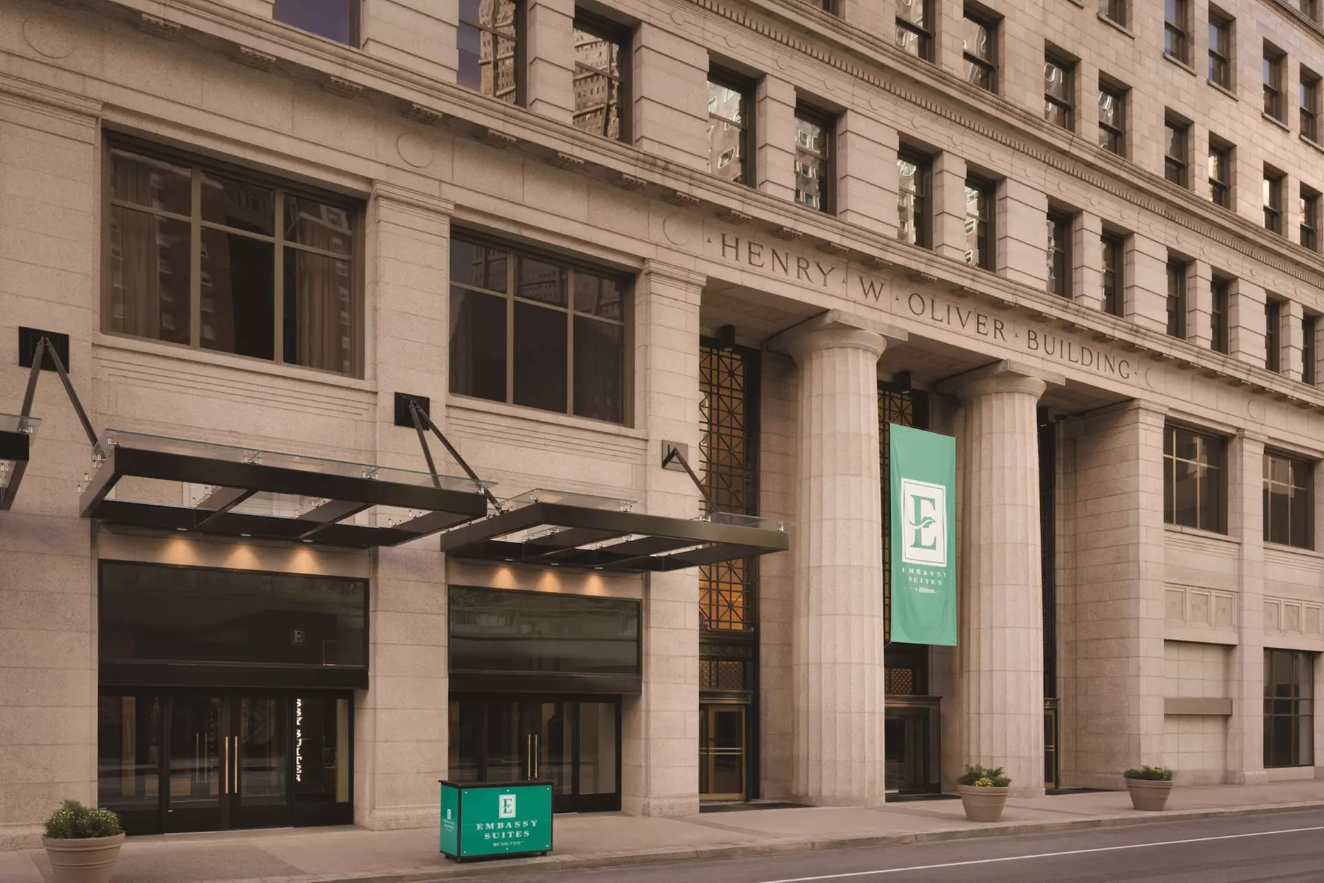Embassy Suites By Hilton Pittsburgh Downtown - Primary Image