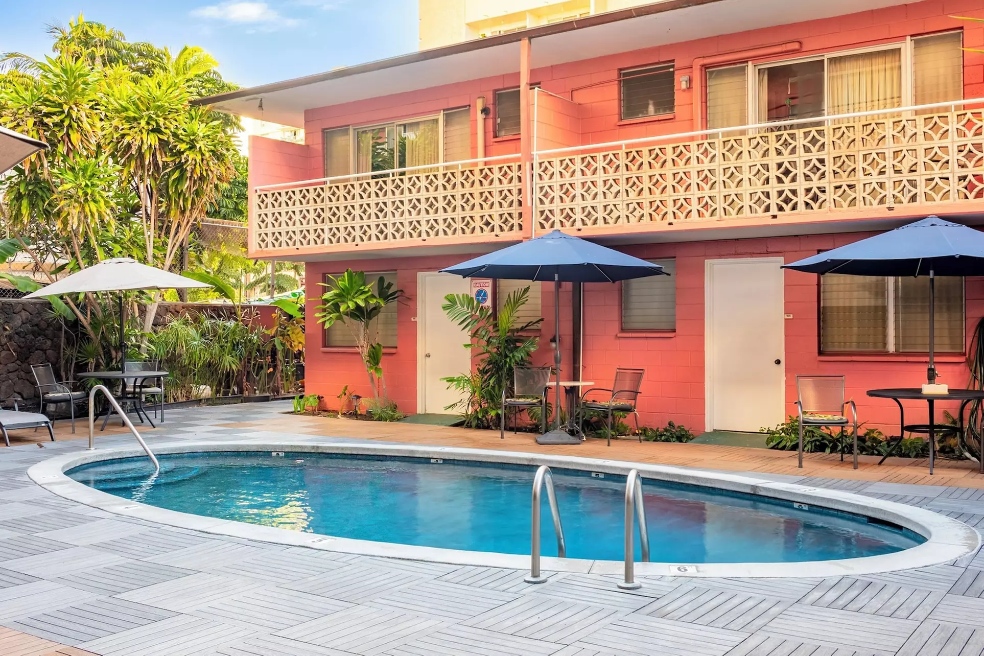 Royal Grove Waikiki - Primary Image