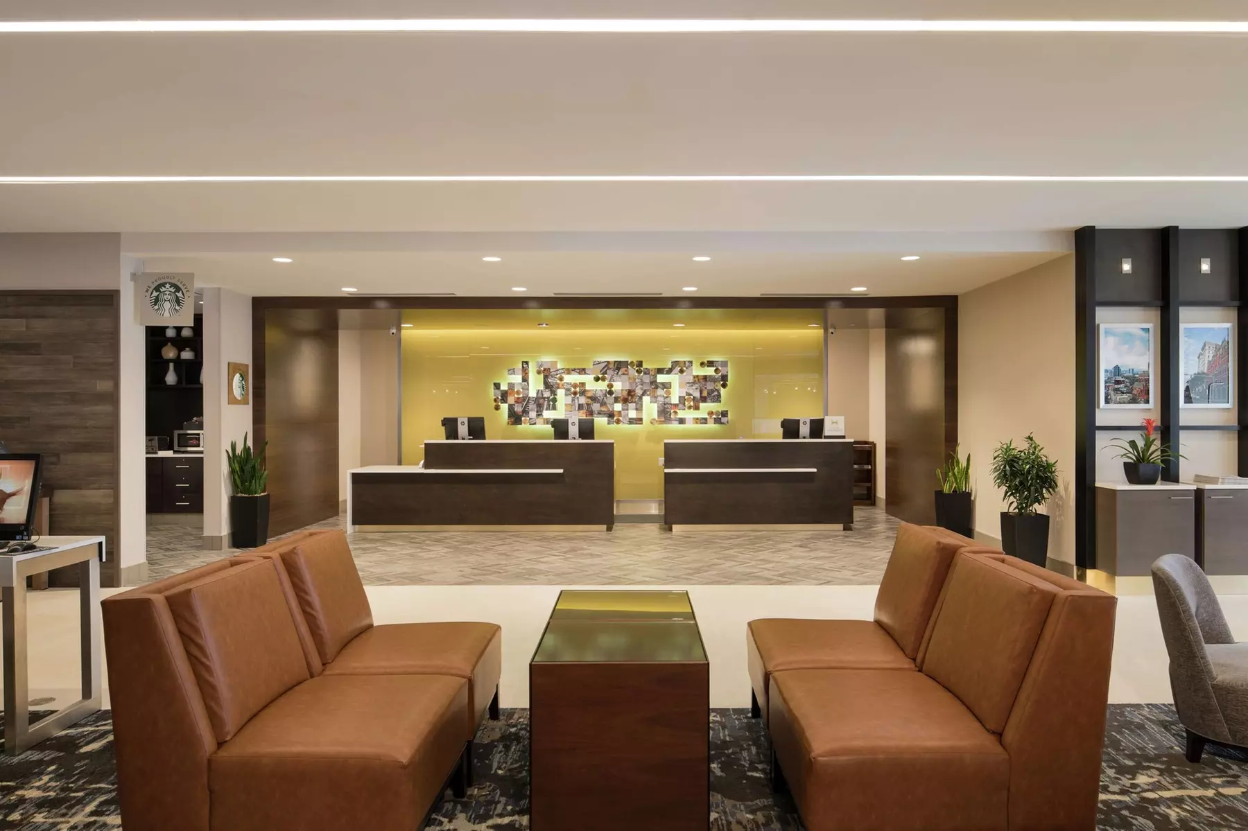 DoubleTree by Hilton Hotel Syracuse - Primary Image