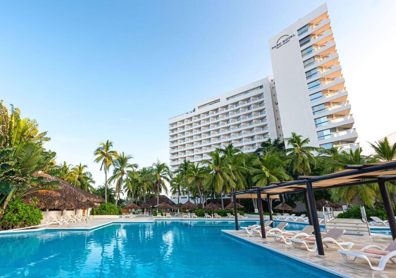 Park Royal Beach Ixtapa - All Inclusive