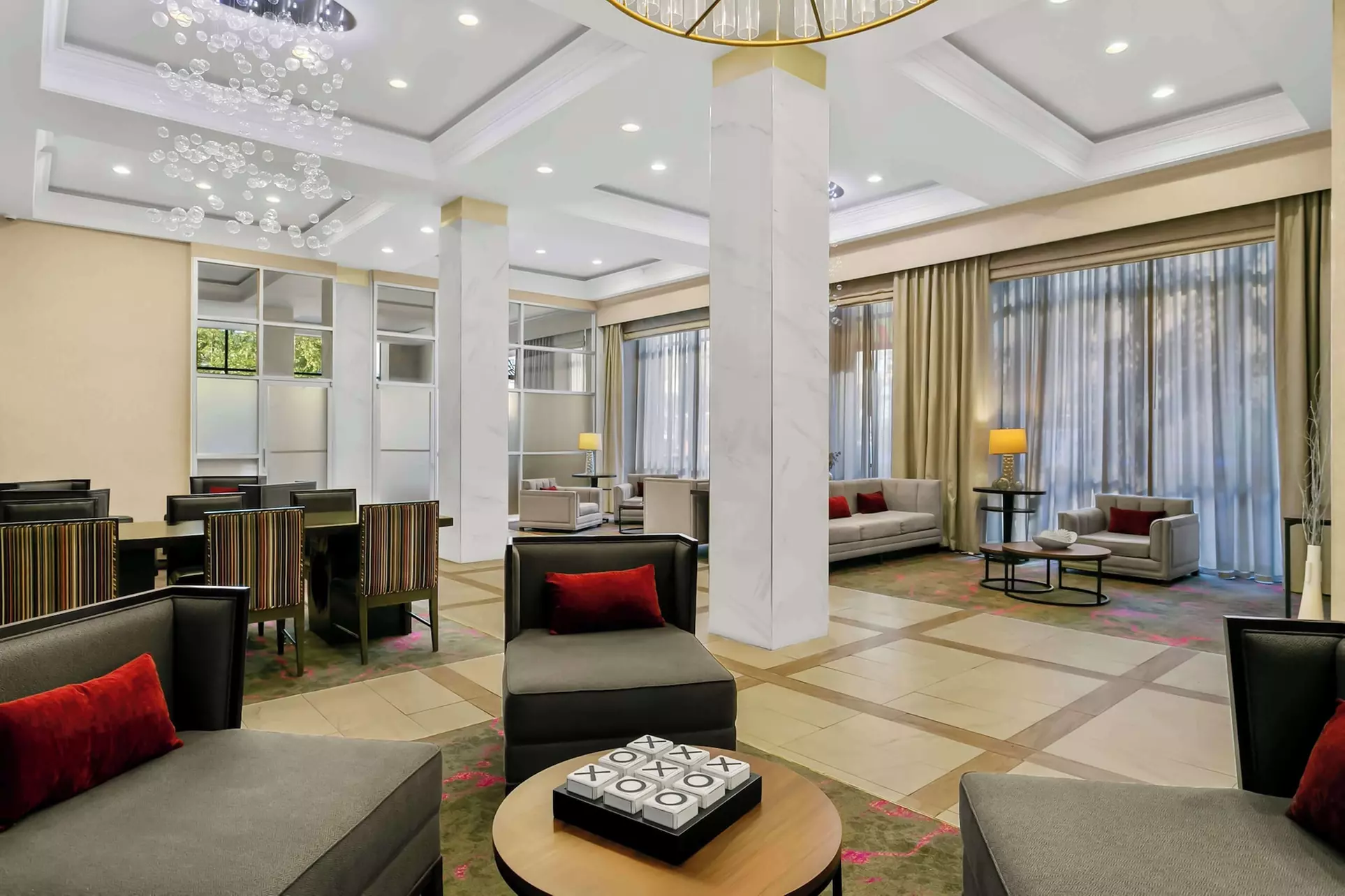 Sonesta Hotel Baltimore Inner Harbor