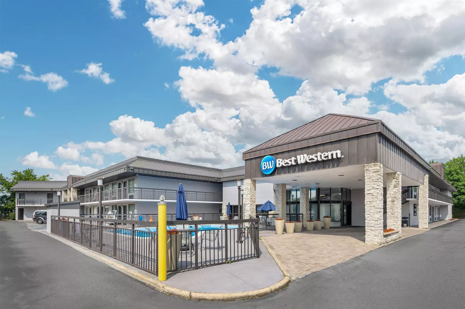 Best Western Center Inn - Primary Image