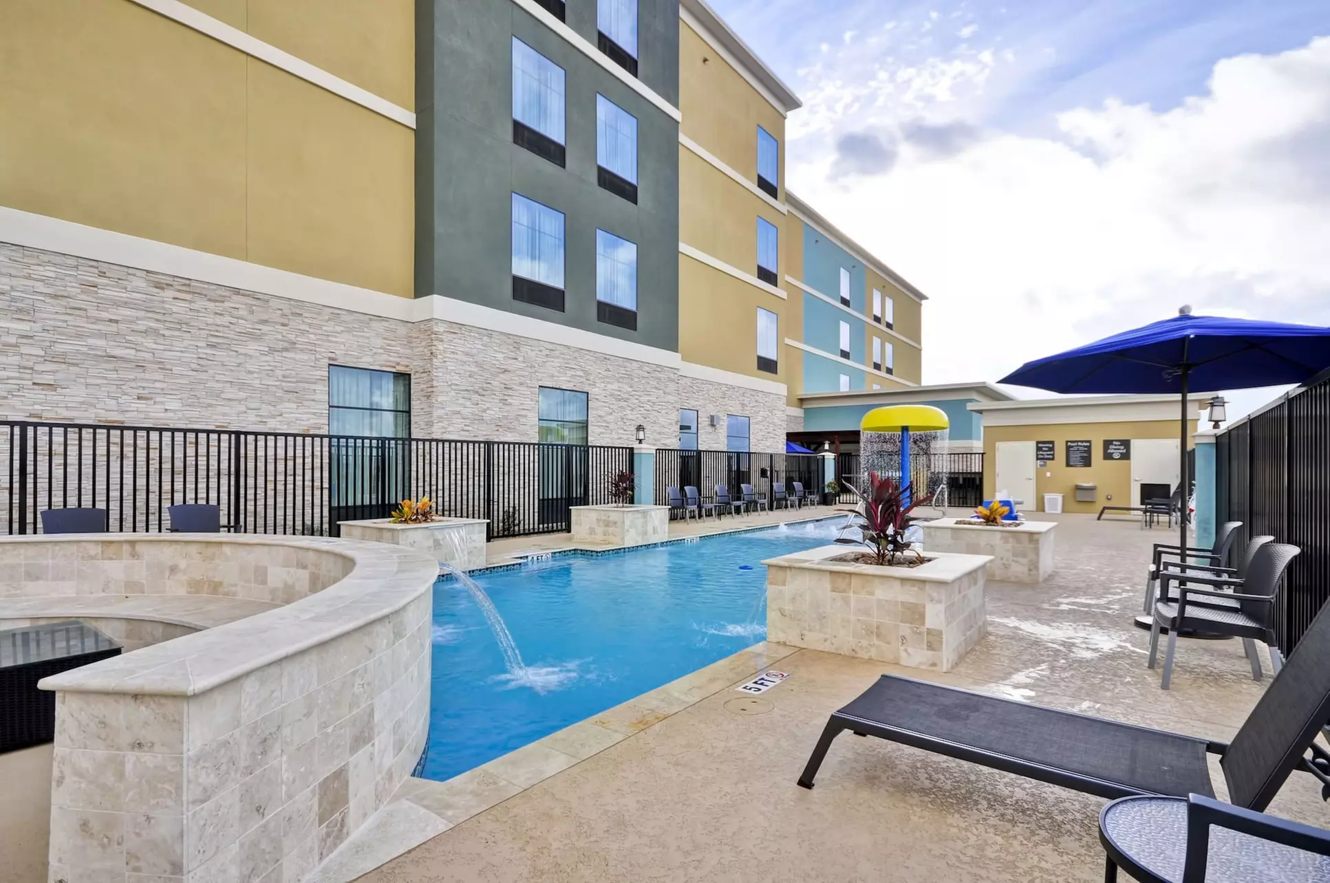 Homewood Suites By Hilton New Braunfels - Primary Image