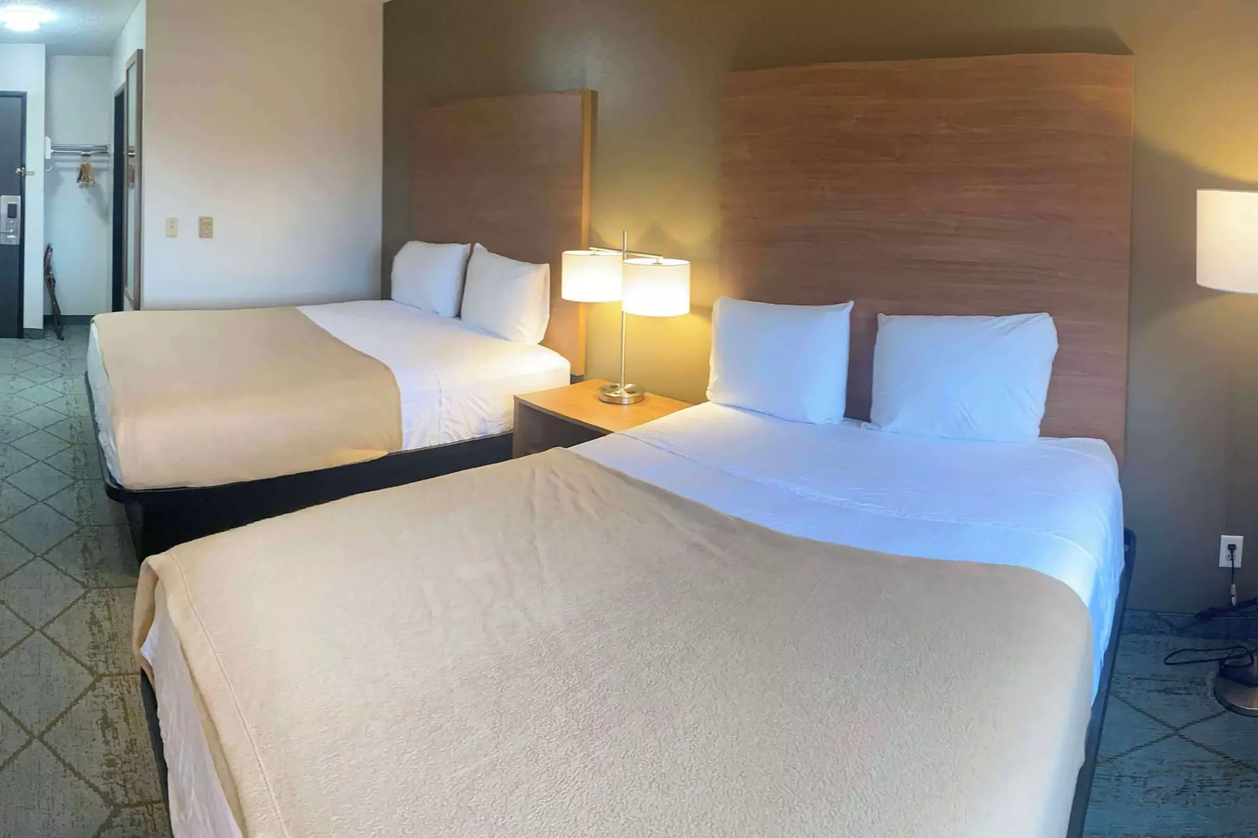 Baymont by Wyndham Oshkosh Airport - Primary Image