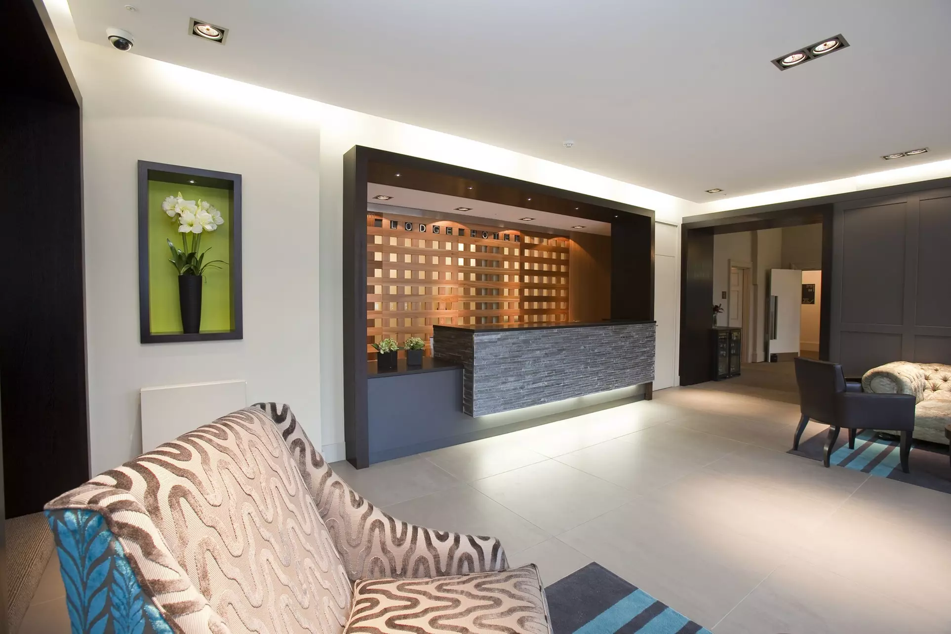 The Lodge Hotel - Putney - Primary Image