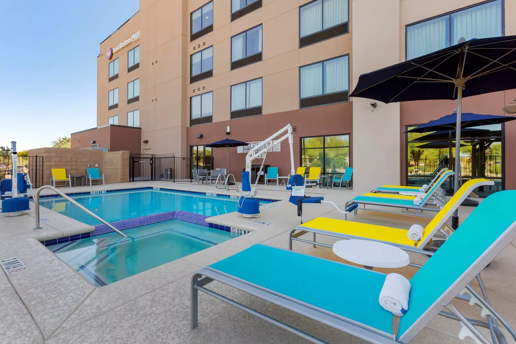 Best Western Plus Executive Residency Phoenix North Happy Valley - Primary Image