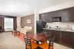 Holiday Inn Express & Suites Glasgow by IHG - Second Medium