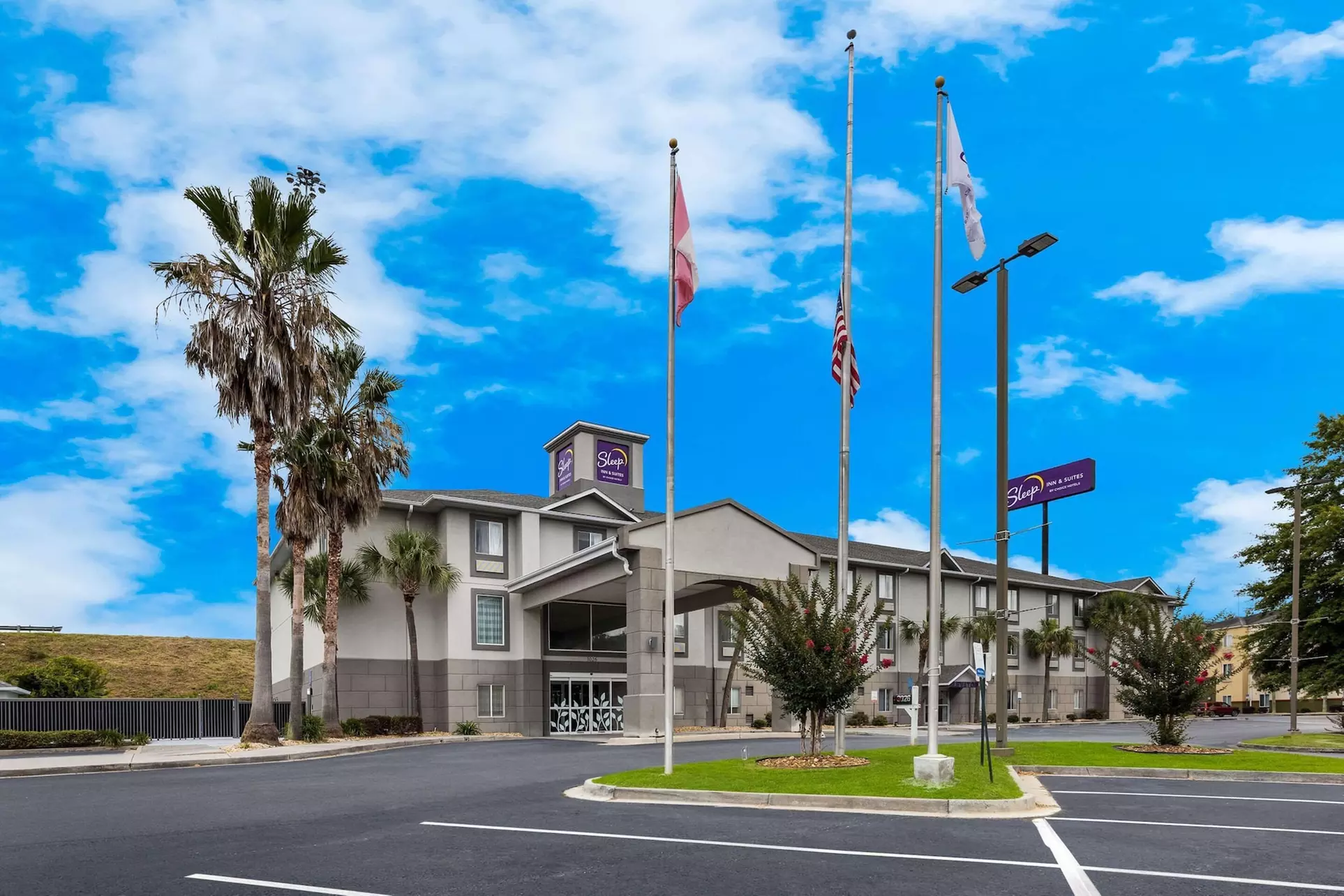 Sleep Inn And Suites Valdosta - Primary Image