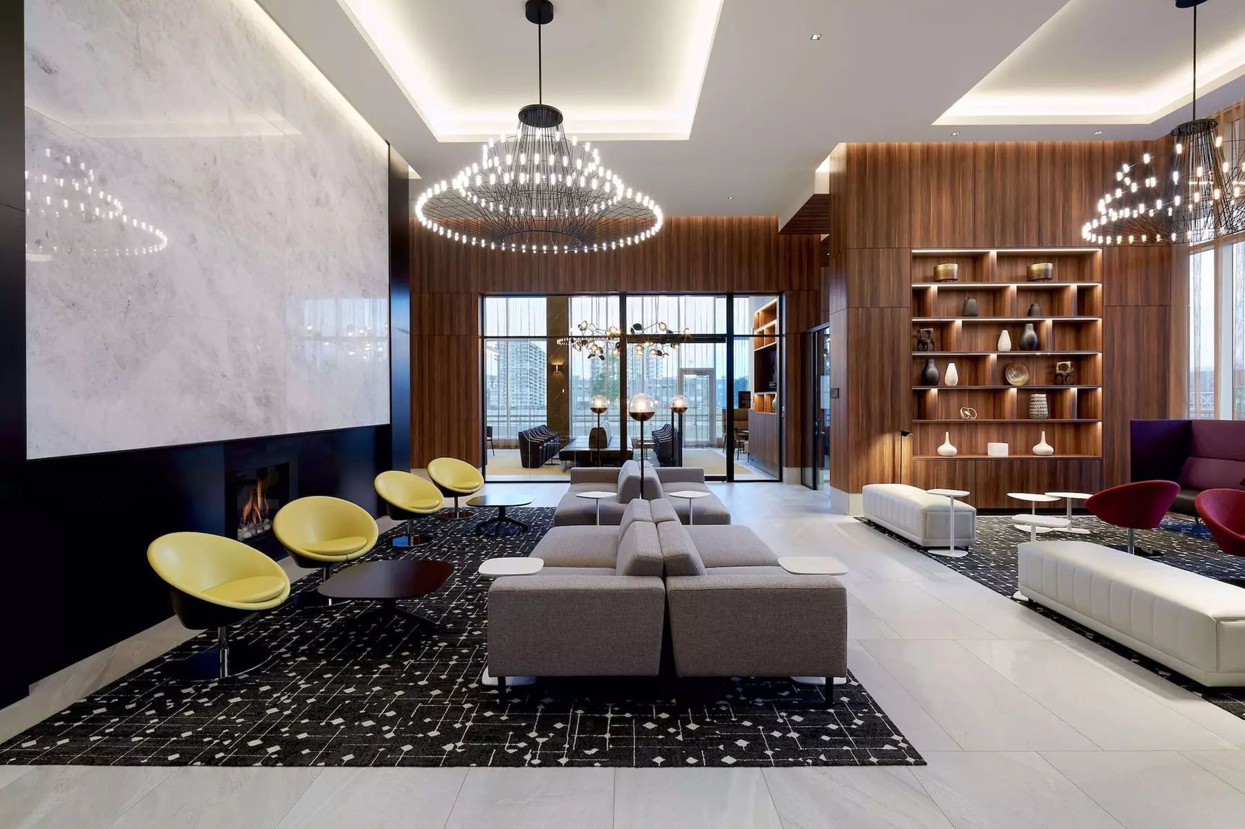 Hilton Garden Inn Montreal Midtown - Primary Image