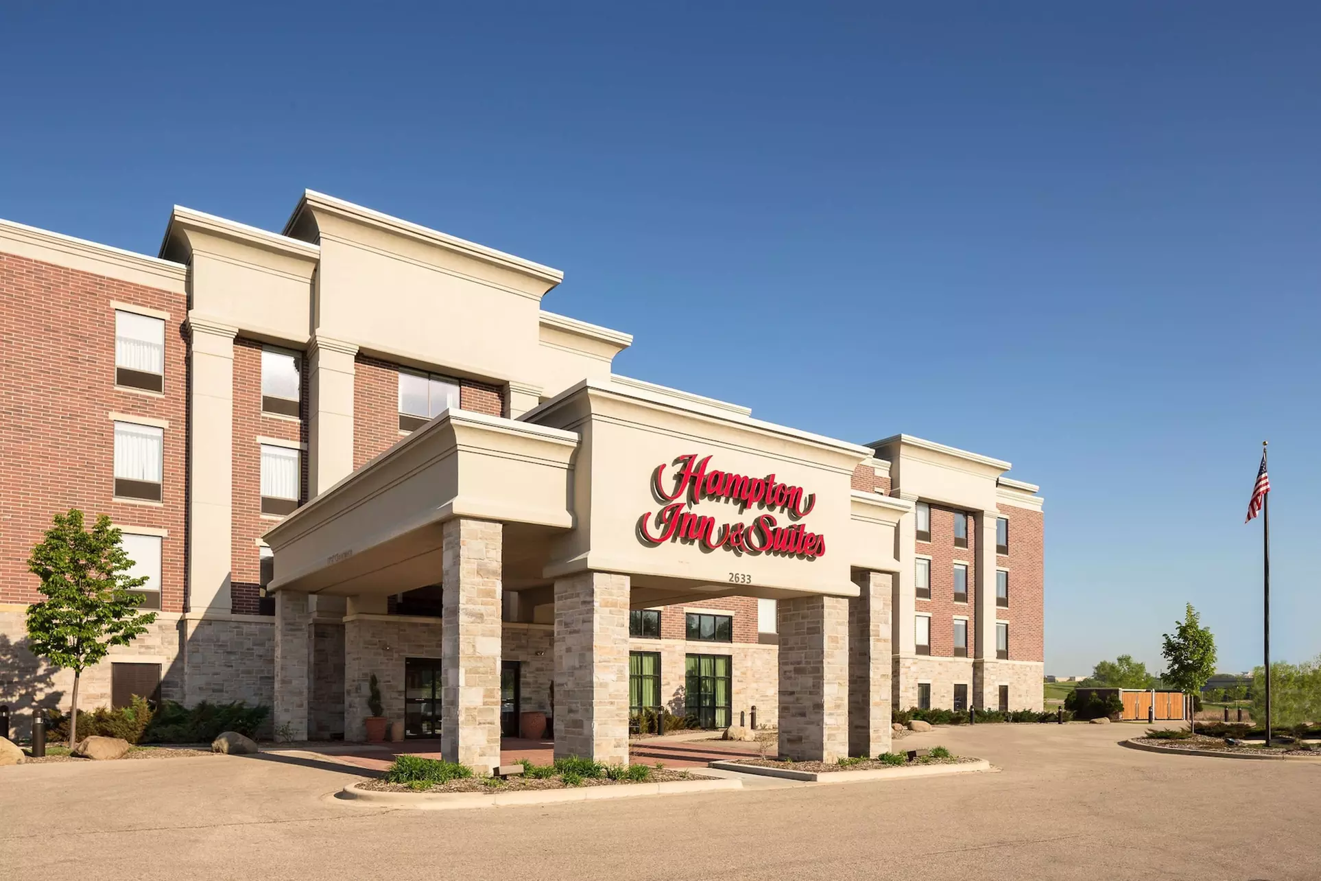 Hampton Inn & Suites Grafton - Primary Image