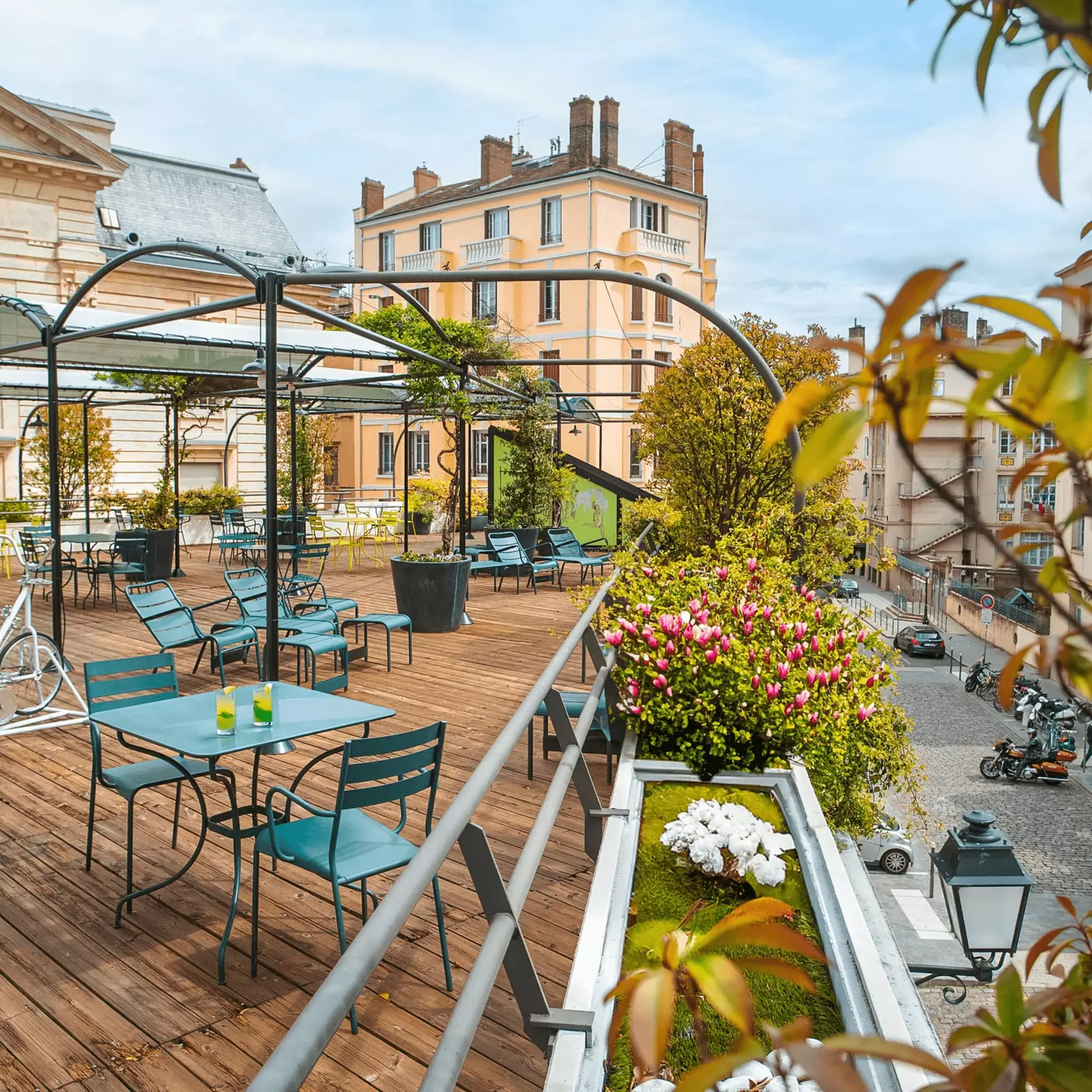 Collège Hôtel - Primary Image