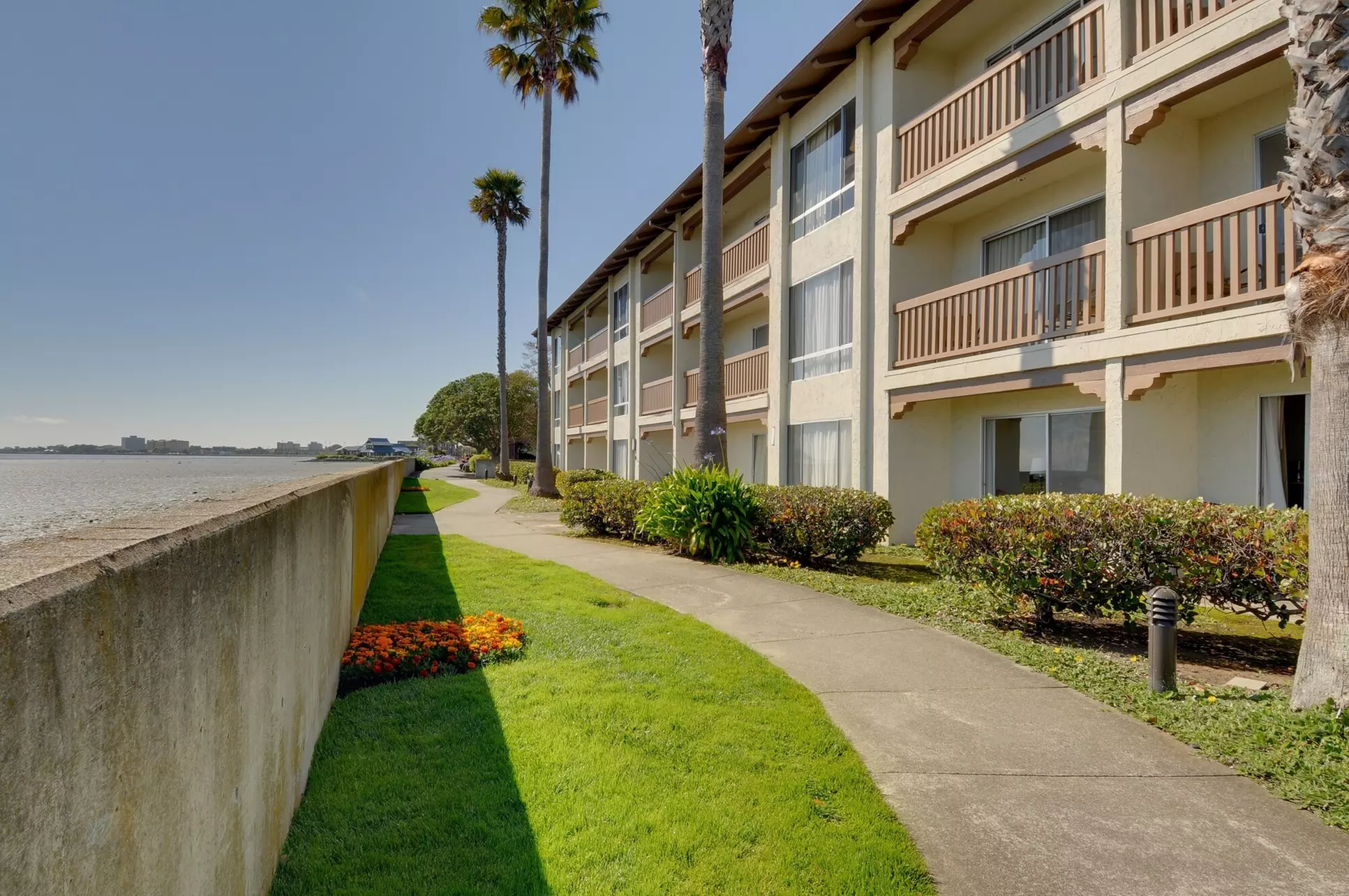 Vagabond Inn Executive San Francisco Airport - Primary Image