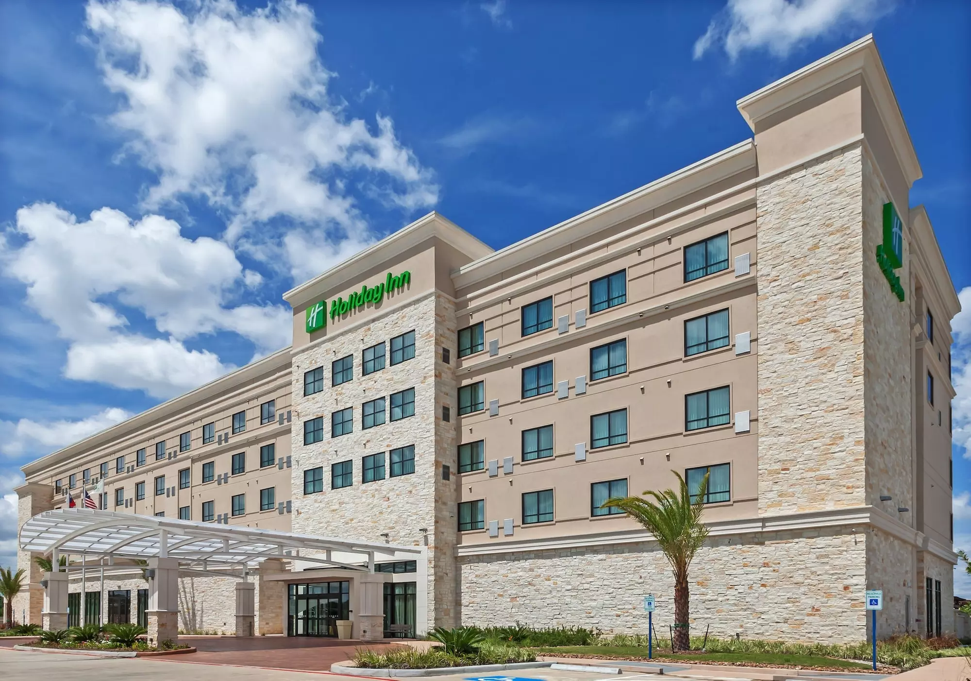 Holiday Inn Houston NE - Bush Airport Area by IHG - Primary Image
