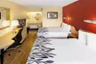 Red Roof Inn Elkhart - Second Medium