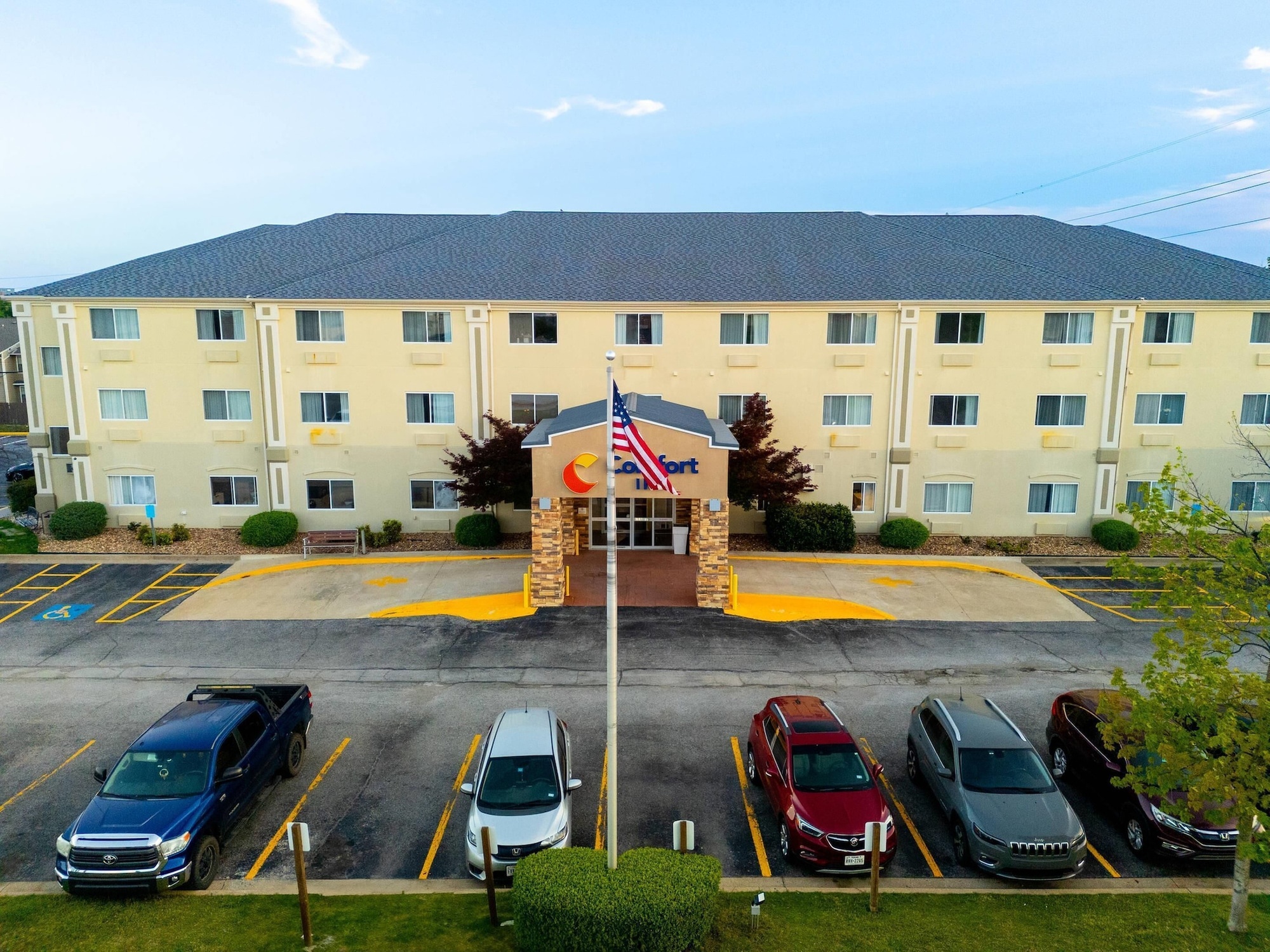 Comfort Inn South Tulsa - Woodland Hills
