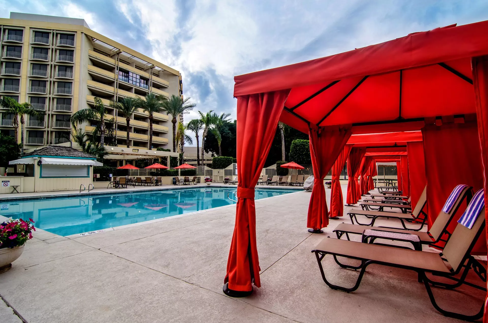 Sheraton Crescent Hotel - Primary Image