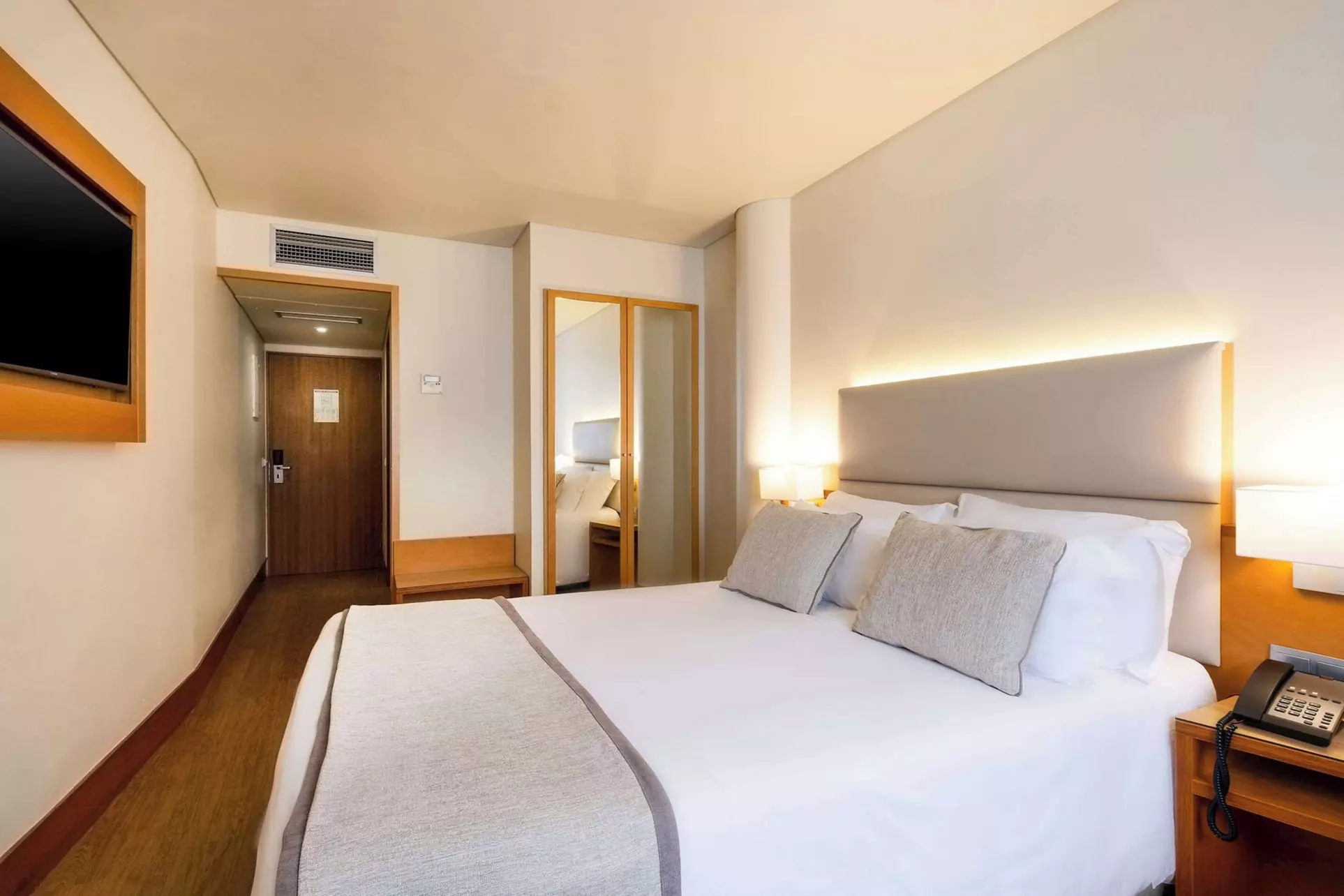 The Azoriani Boutique, an Ascend Collection Hotel - Primary Image