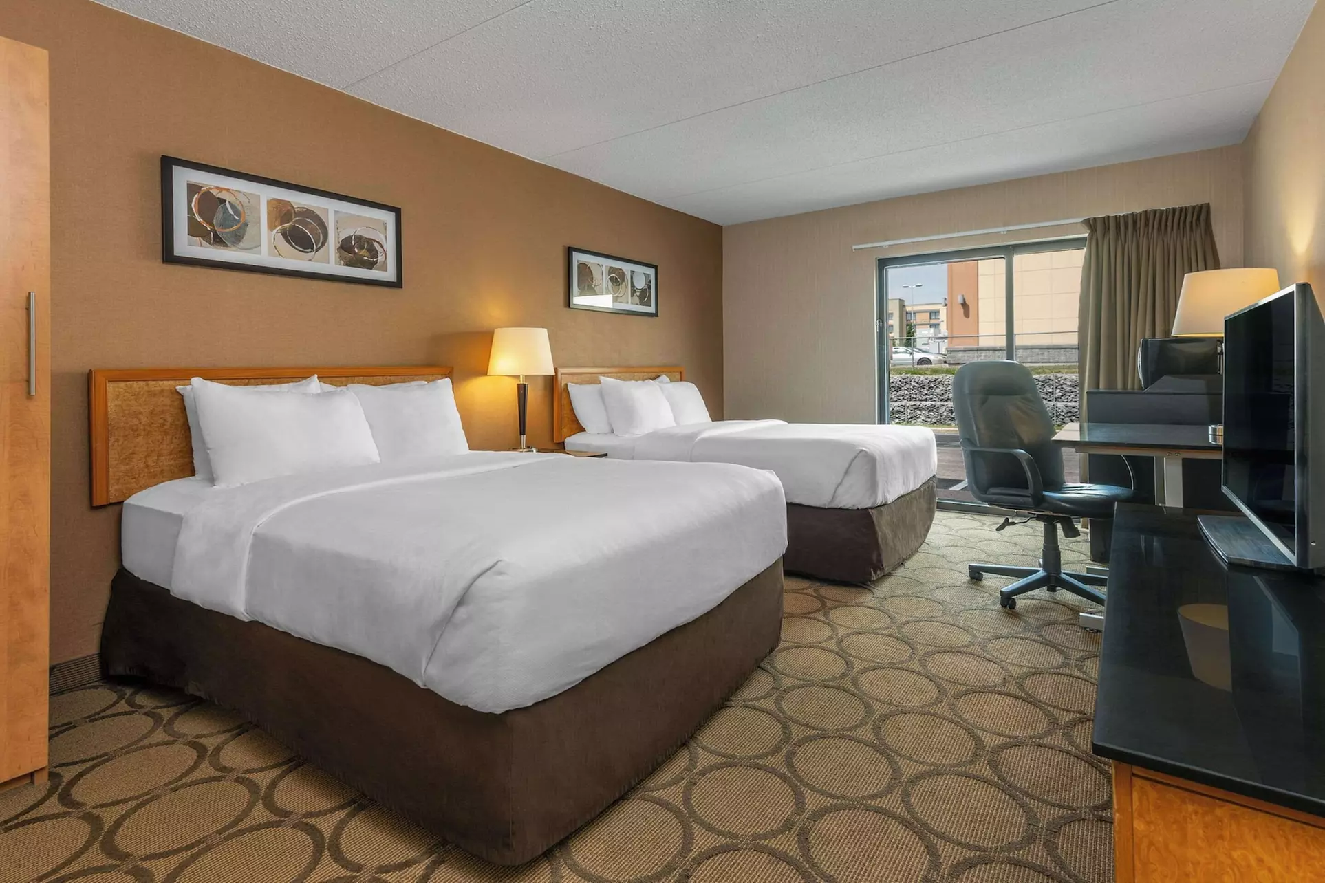 Comfort Inn Pickering - Primary Image