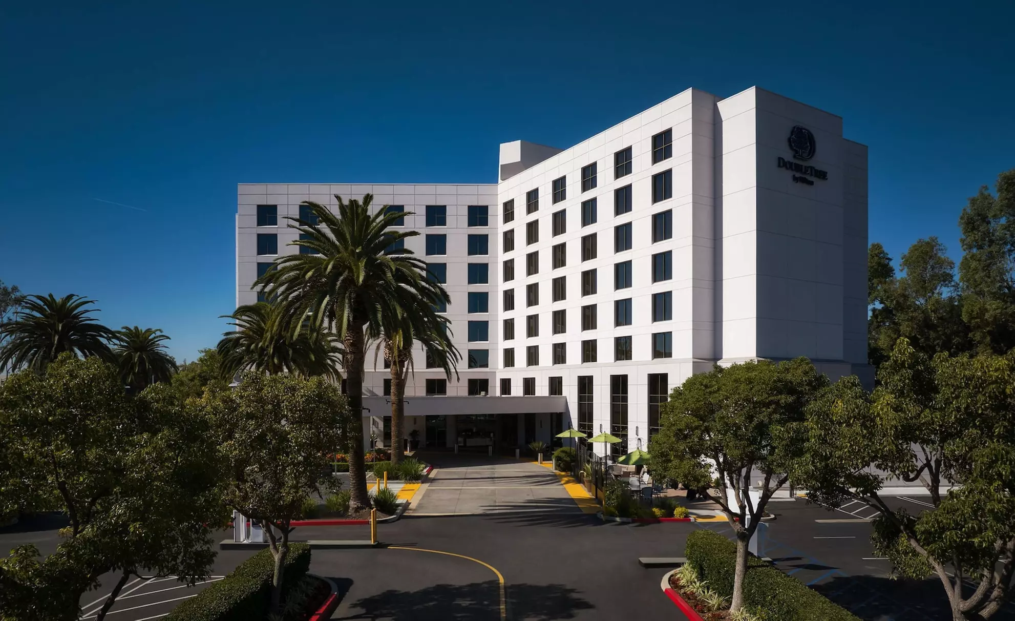 DoubleTree by Hilton Irvine - Spectrum - Primary Image