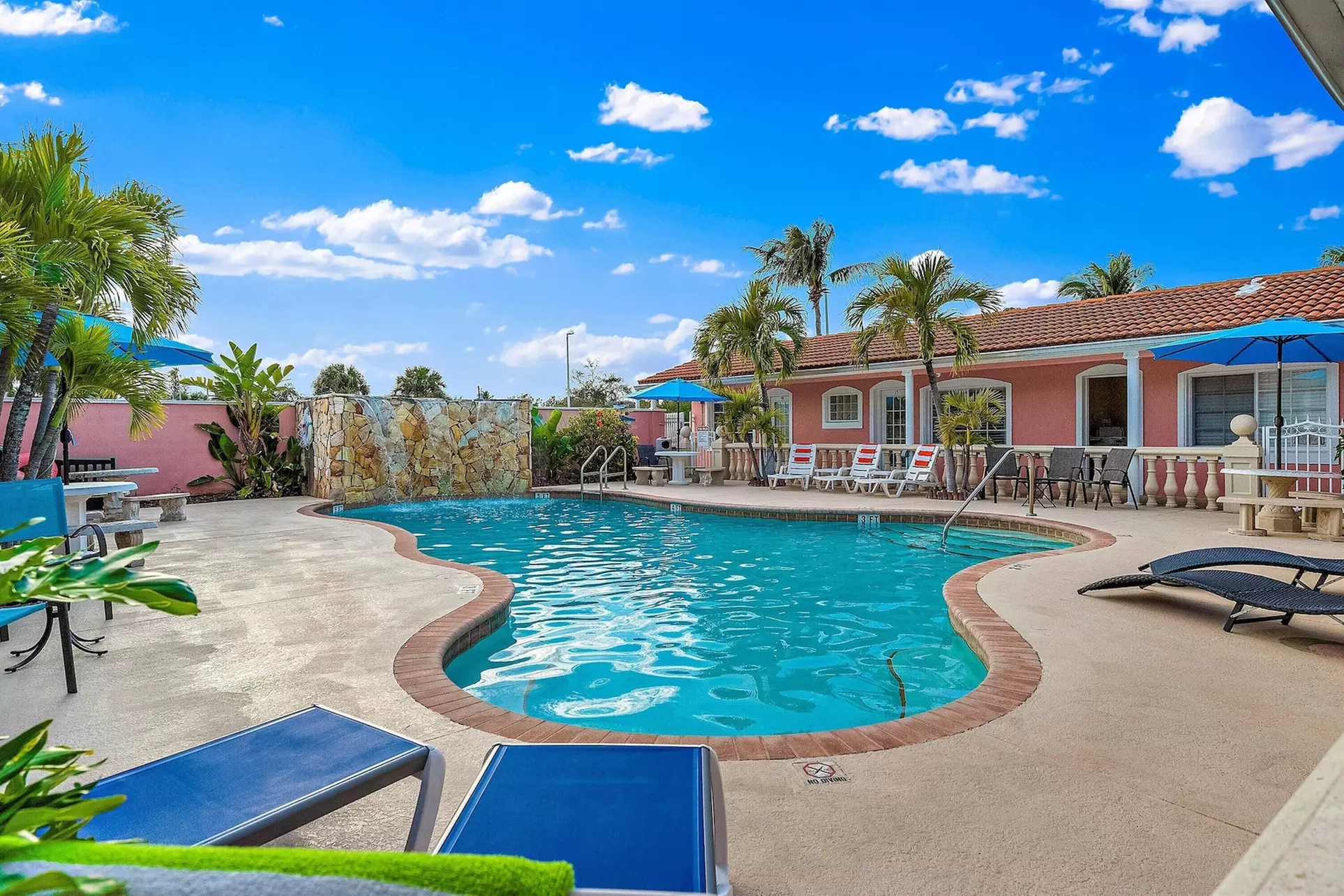 Blind Pass Resort Motel - Primary Image