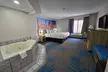 Days Inn by Wyndham Eagle River - Second Medium