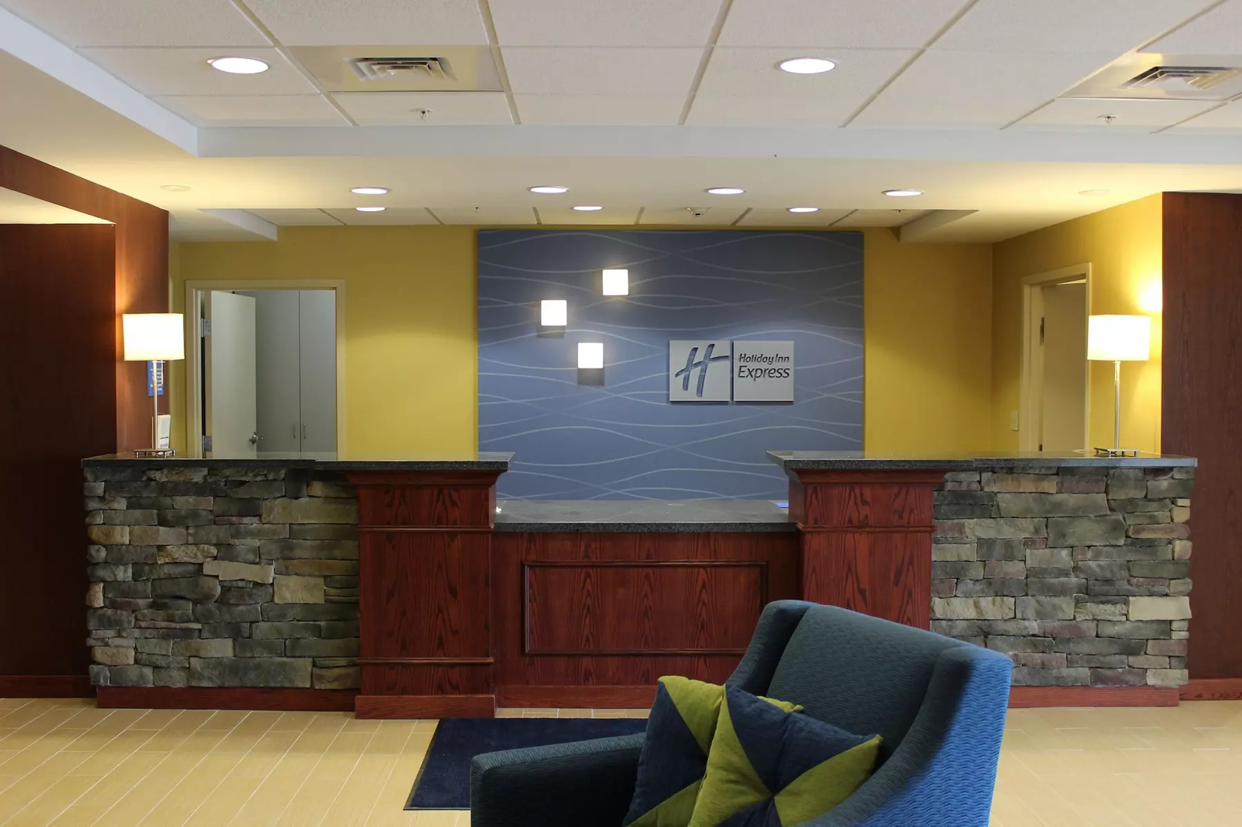 Holiday Inn Express & Suites Milford by IHG - Primary Image
