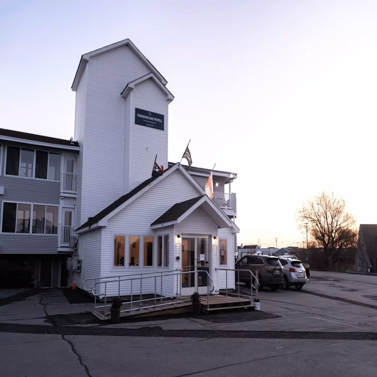 Harborline Hotel - Primary Image