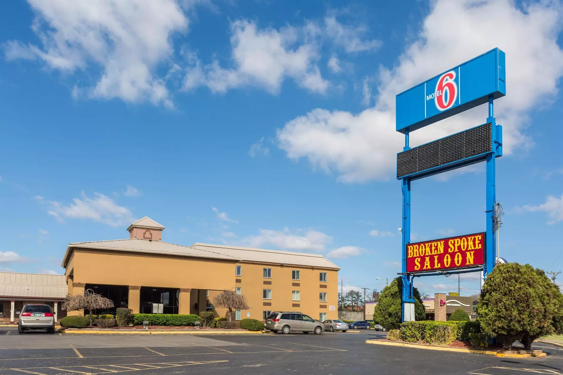 Motel 6 Nashville, TN - Primary Image