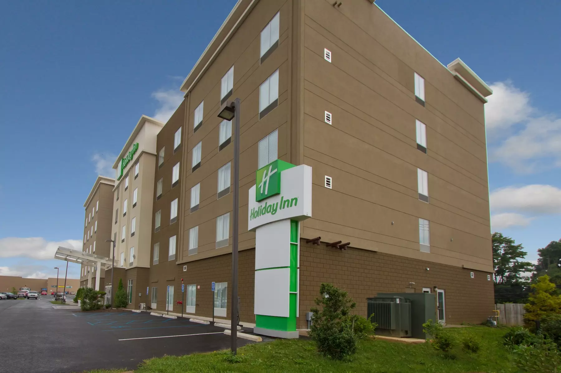 Holiday Inn Christiansburg Blacksburg by IHG - Primary Image