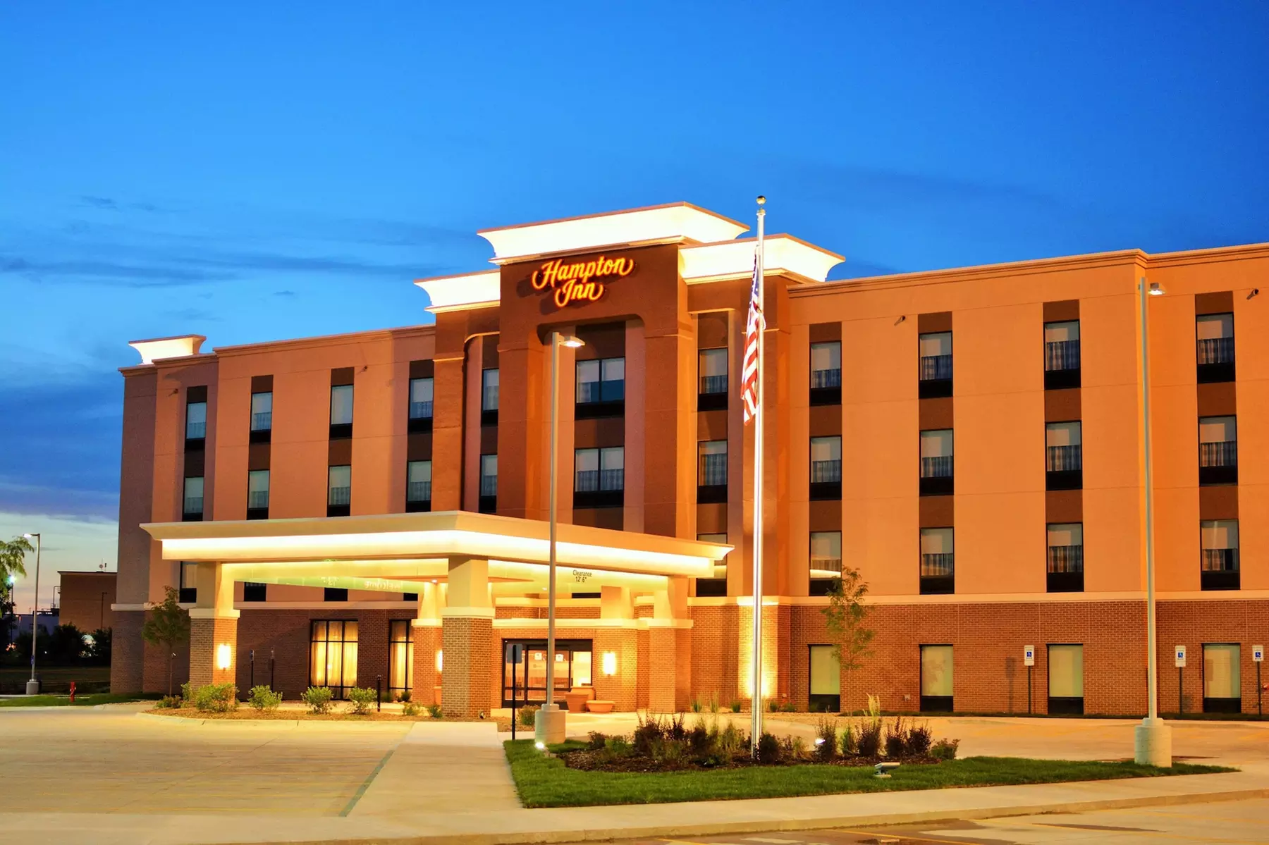 Hampton Inn Lincoln Airport - Primary Image