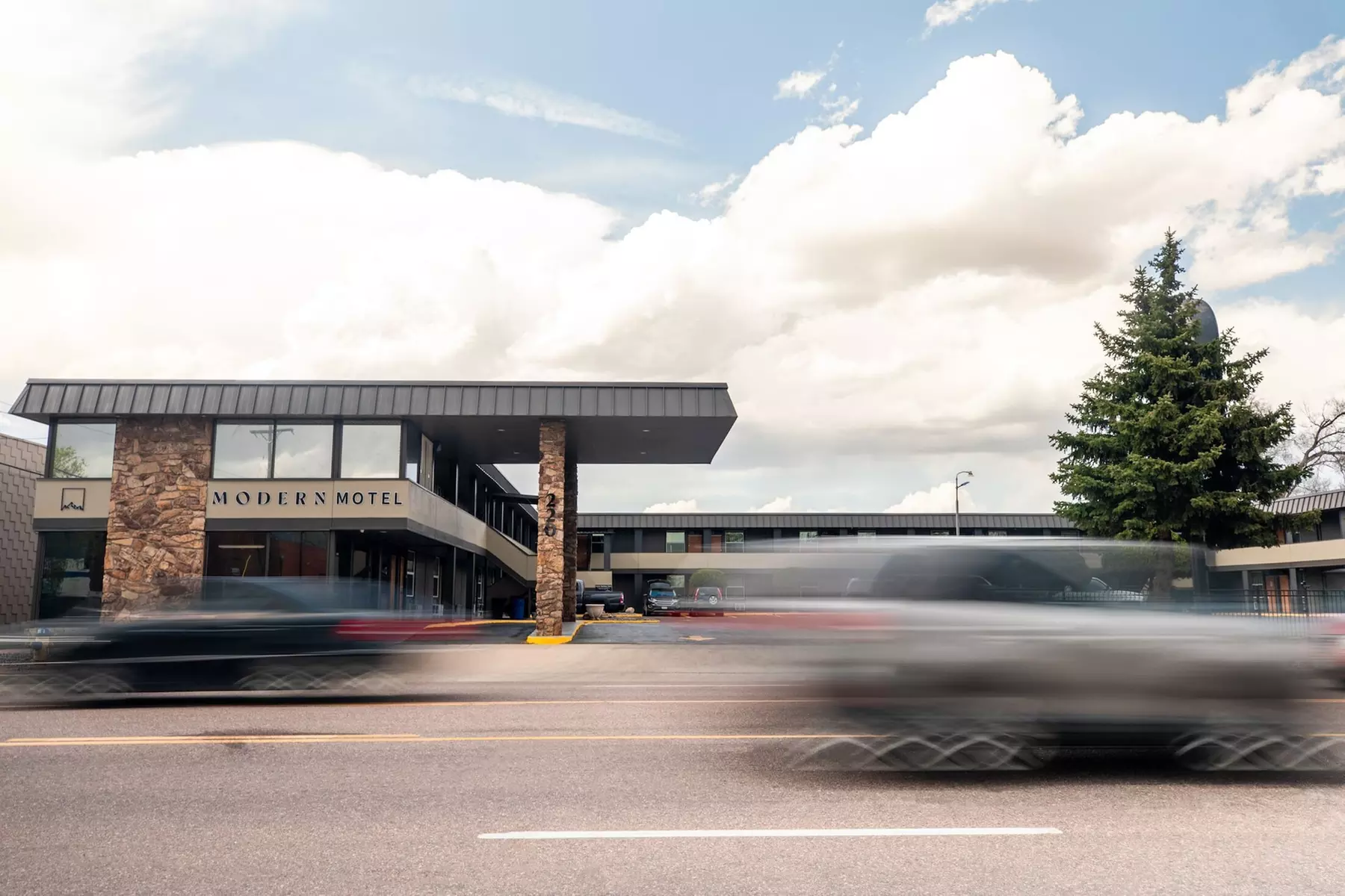 Modern Motel - Primary Image