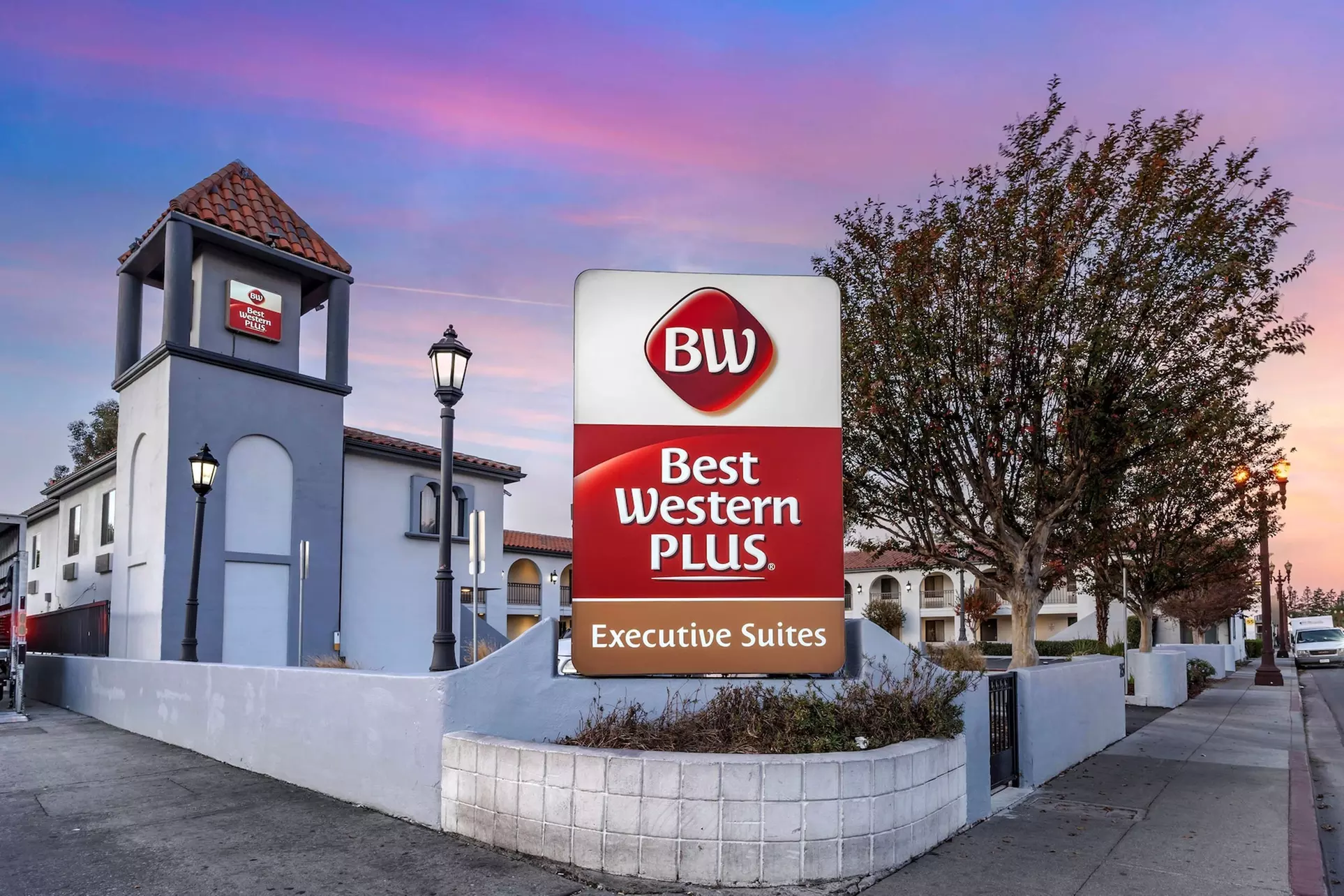 Best Western Plus Executive Suites - Primary Image
