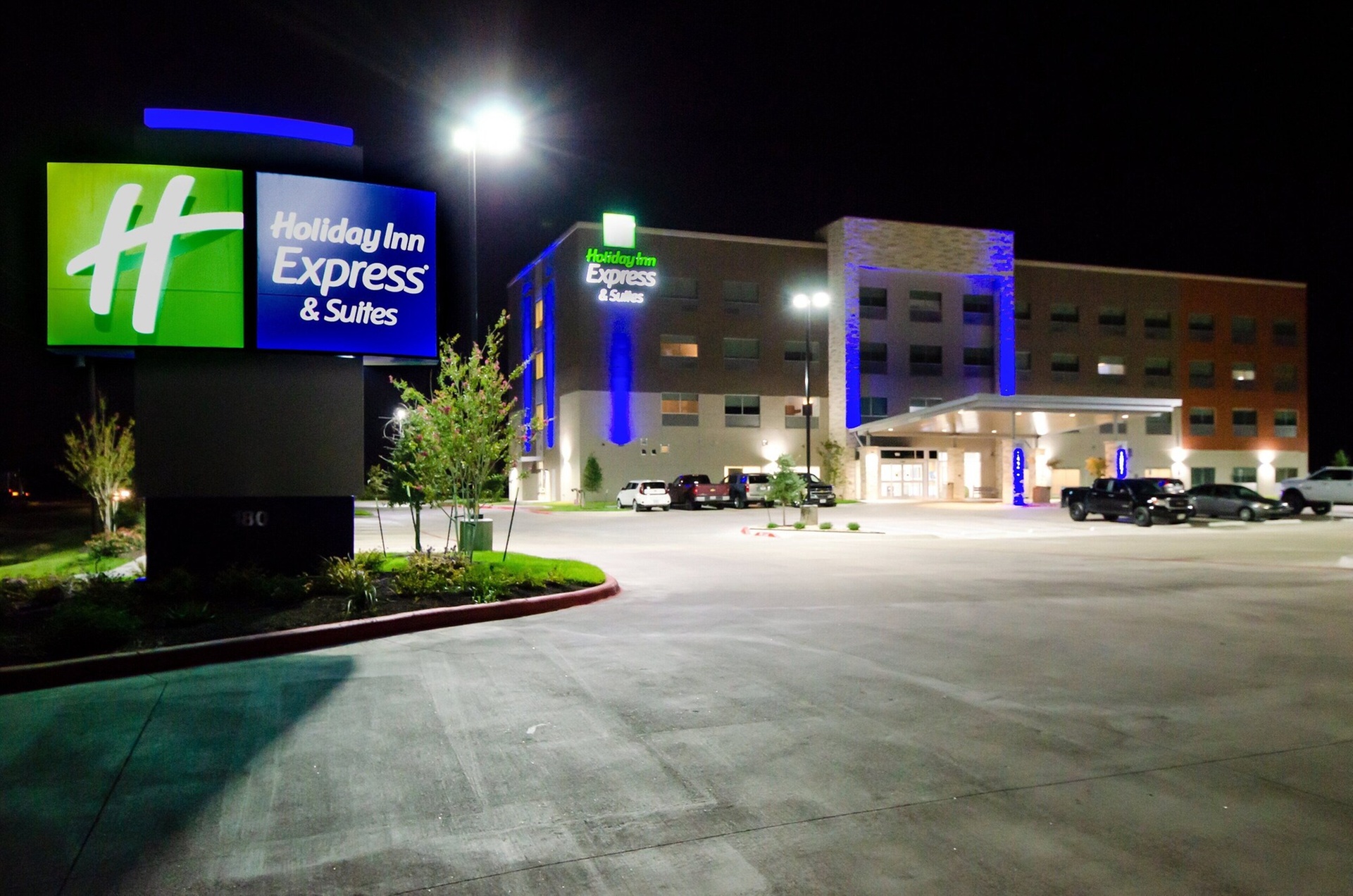 Holiday Inn Express & Suites Taylor by IHG