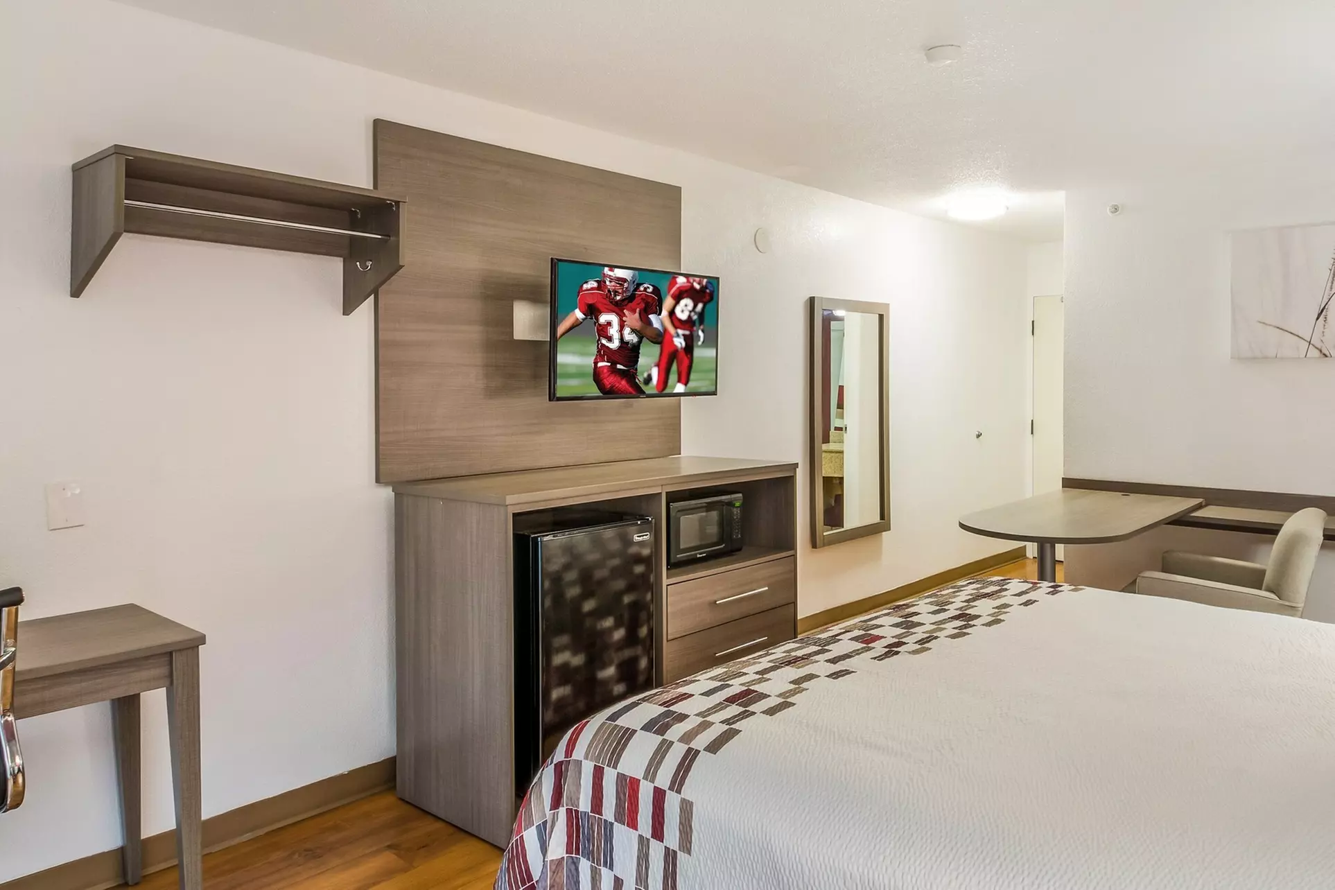 Red Roof Inn Rochester – Airport - Primary Image